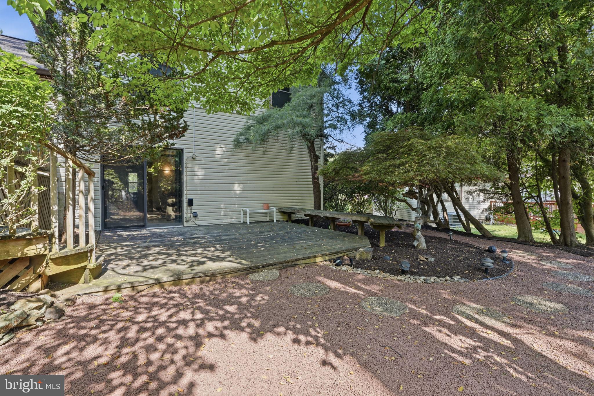 WOODLYN CROSSING - Residential