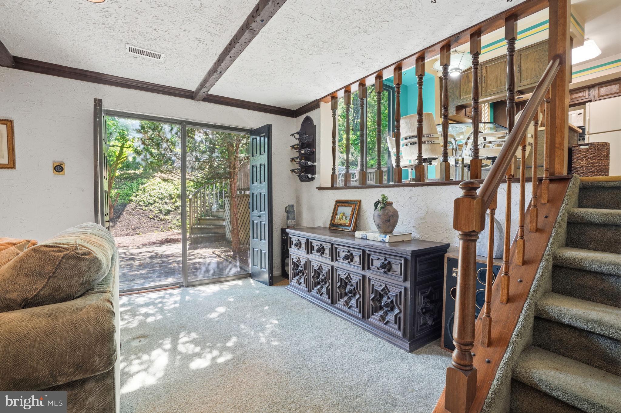 WOODLYN CROSSING - Residential