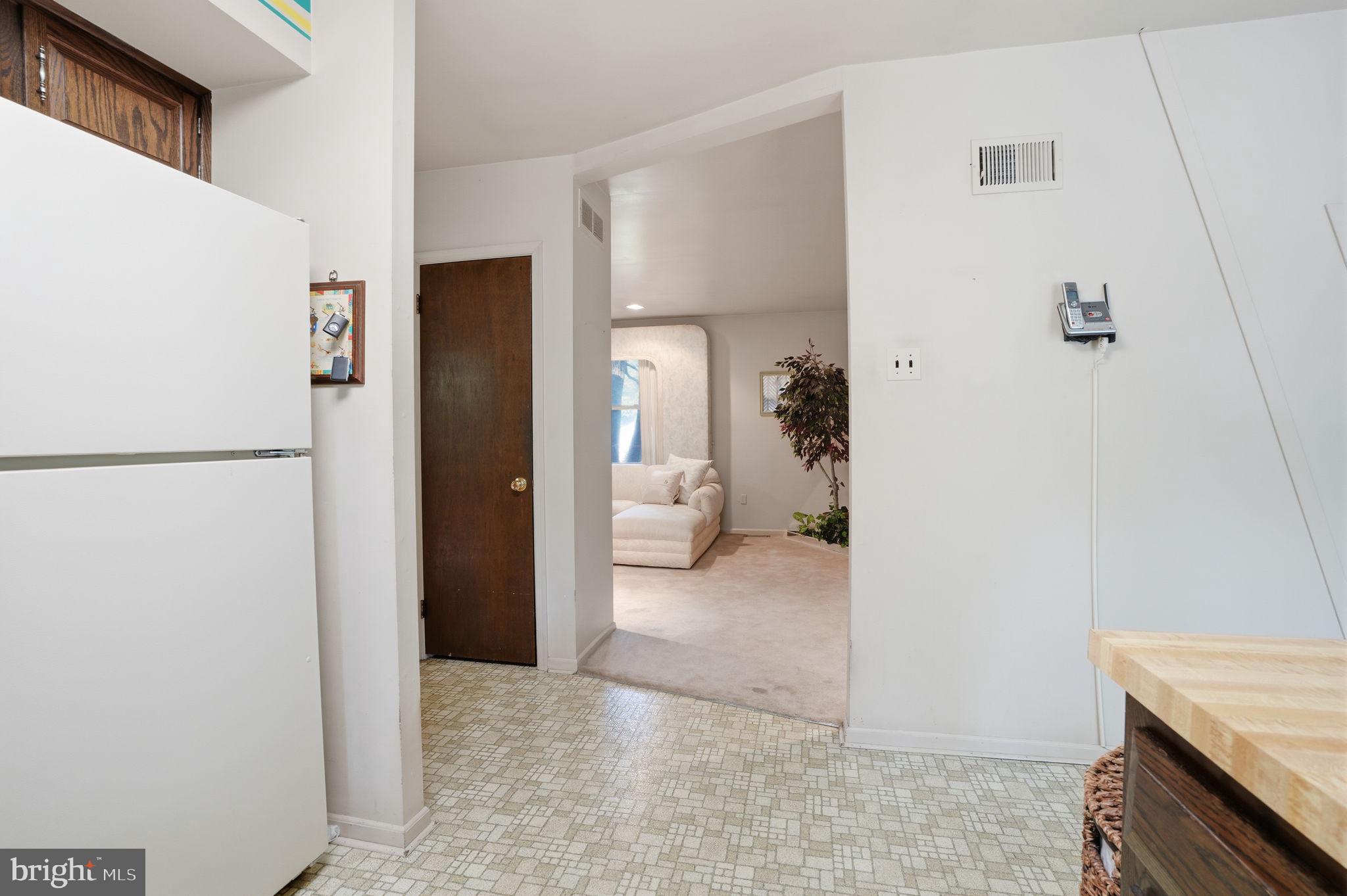 WOODLYN CROSSING - Residential