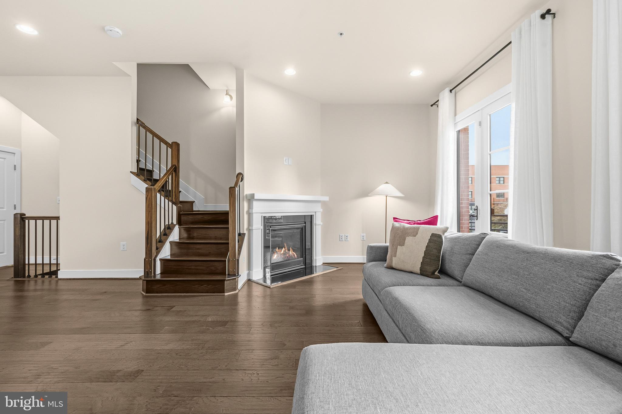 POTOMAC YARD - Residential