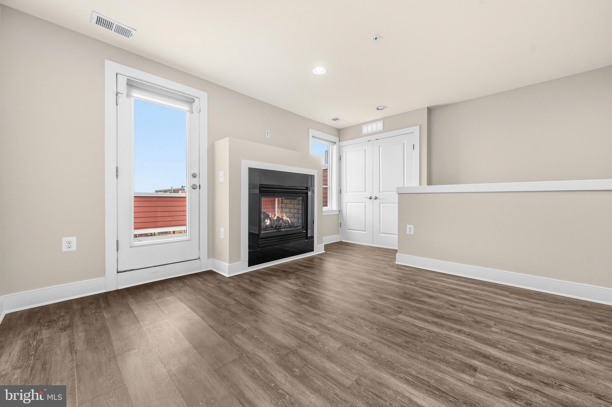 POTOMAC YARD - Residential
