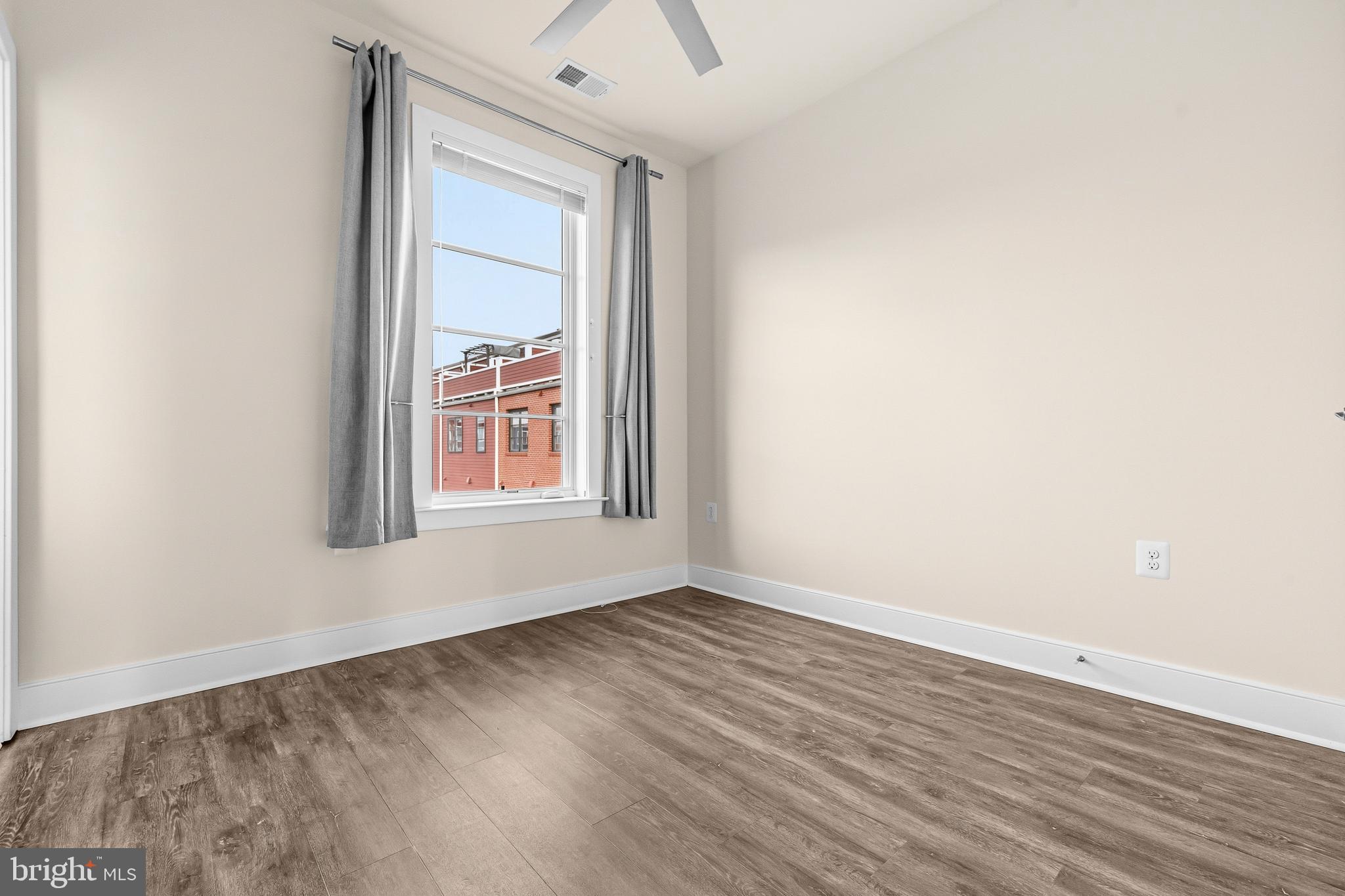 POTOMAC YARD - Residential
