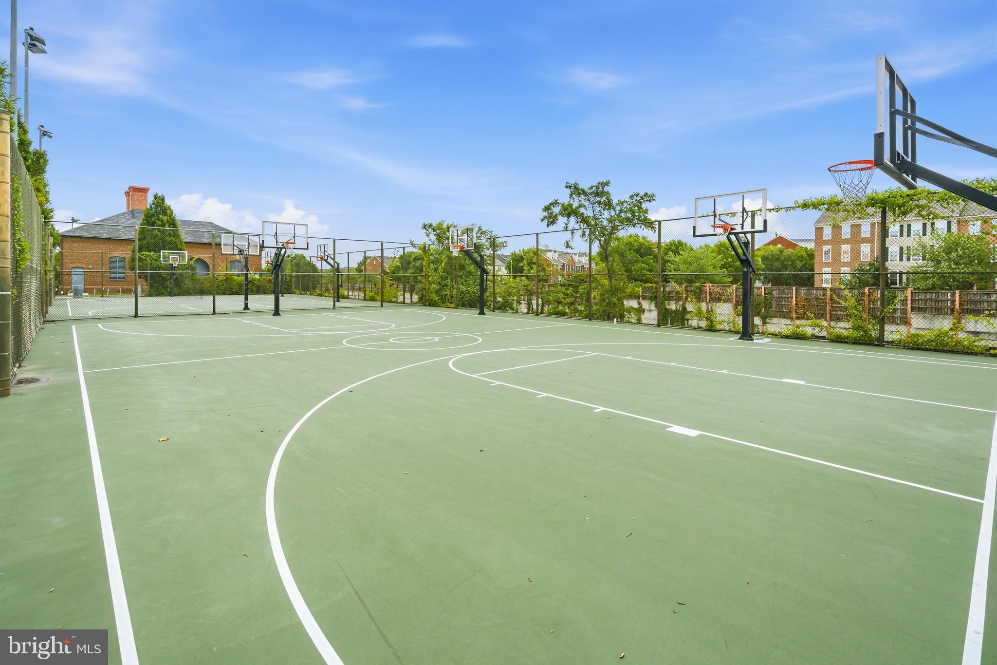 POTOMAC YARD - Residential