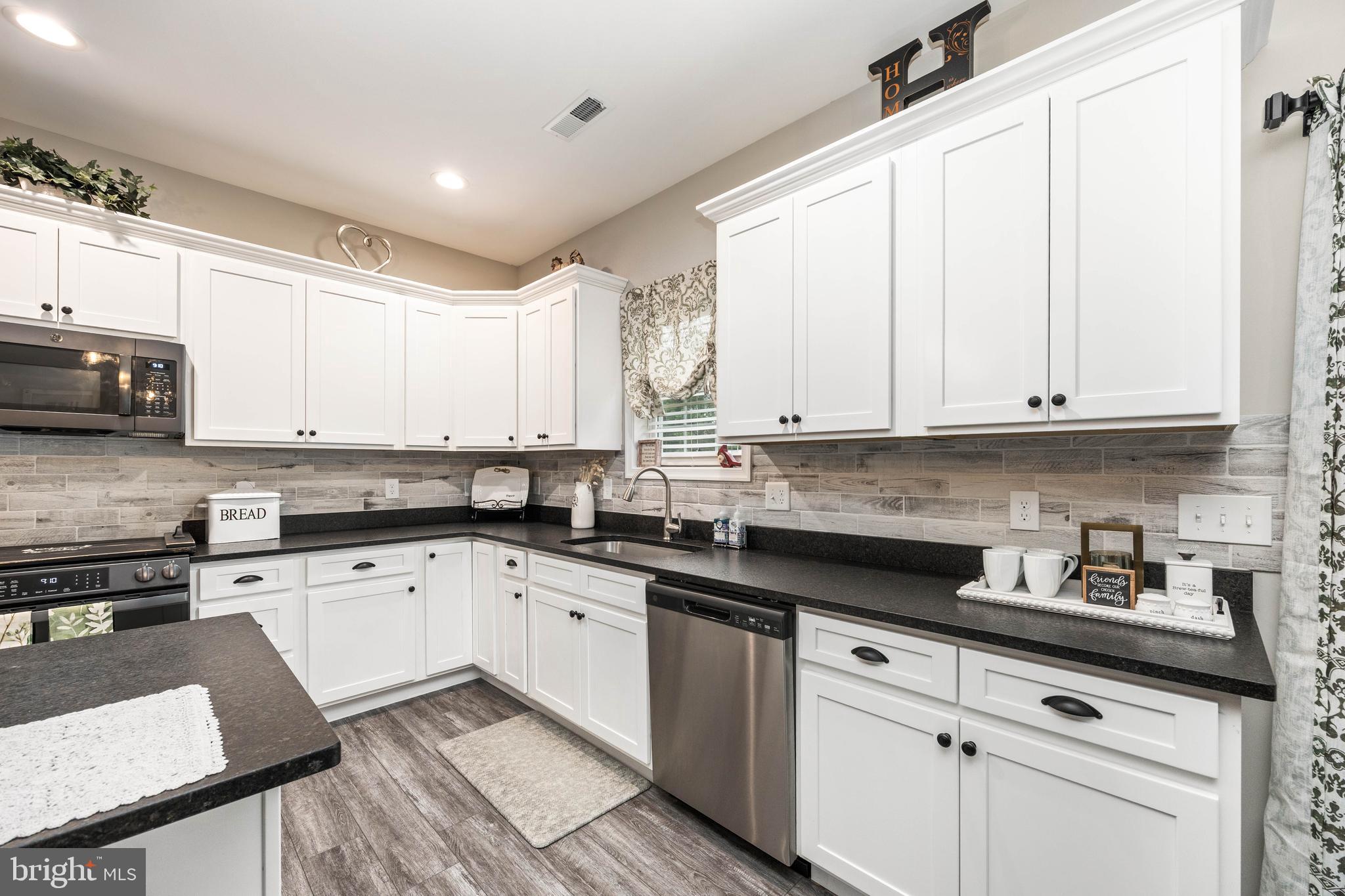 JENKINS ORCHARD - Residential