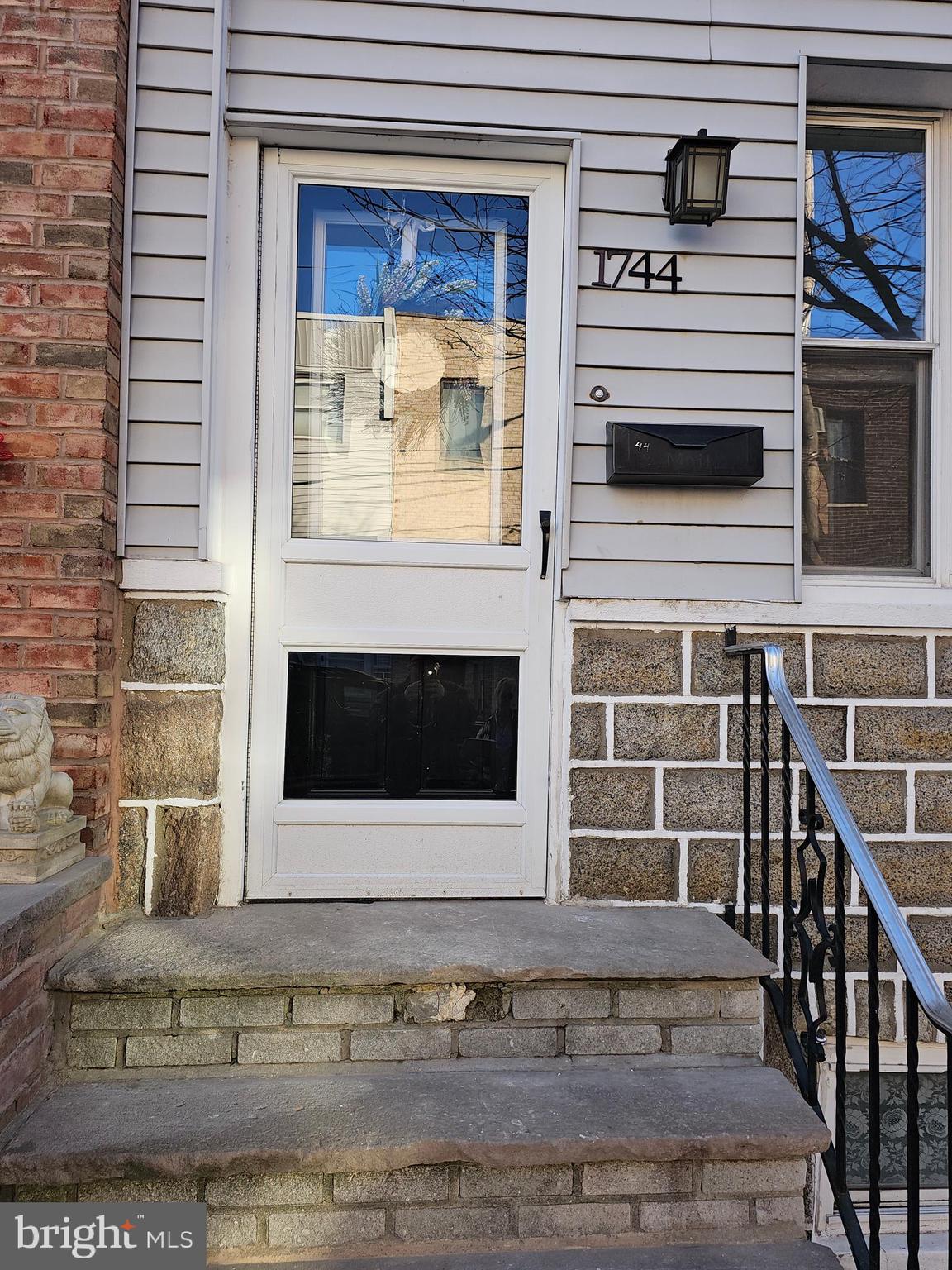 UPDATED & UPGRADED HOME!
This Charming 3 bedroom, 1.5 bath  home  with an enclosed front porch in the Very Desirable, quiet South Philadelphia neighborhood offers many upgrades such as the recreation park with tennis and basketball courts within walking distance (end of the block)  with trees and grass and great for dog walking with convenient access to Center City & the sports arenas for Phillies, Flyers, Eagles and Sixers games,  plus great dining and shopping/retail areas nearby. 
  The home features  an Updated kitchen with newer kitchen cabinetry, Brand New, 4 piece Stainless Steel Appliances, glass tile backsplash, large stainless steel farm sink and beautiful quartz countertops! The 2nd floor bathroom has been updated with All New bathroom appliances, faucets, custom tile, updated lighting, new mirror and new pedestal sink plus a skylight, flooding the room with natural light!   The Crown molding and shadow box wood trim in the living room-A Touch of Class! The Master Suite features 2 closets, NEW HEATER,NEW HOT WATER HEATER,NEW AIR CONDITIONING, New Flooring Throughout, Updated lighting Throughout, Fresh Paint throughout, New Interior Doors & Trim. Spacious dedicated dining room, additional living space/storage in the basement Plus a 1/2 bathroom,  Too Many Upgrades to Mention!