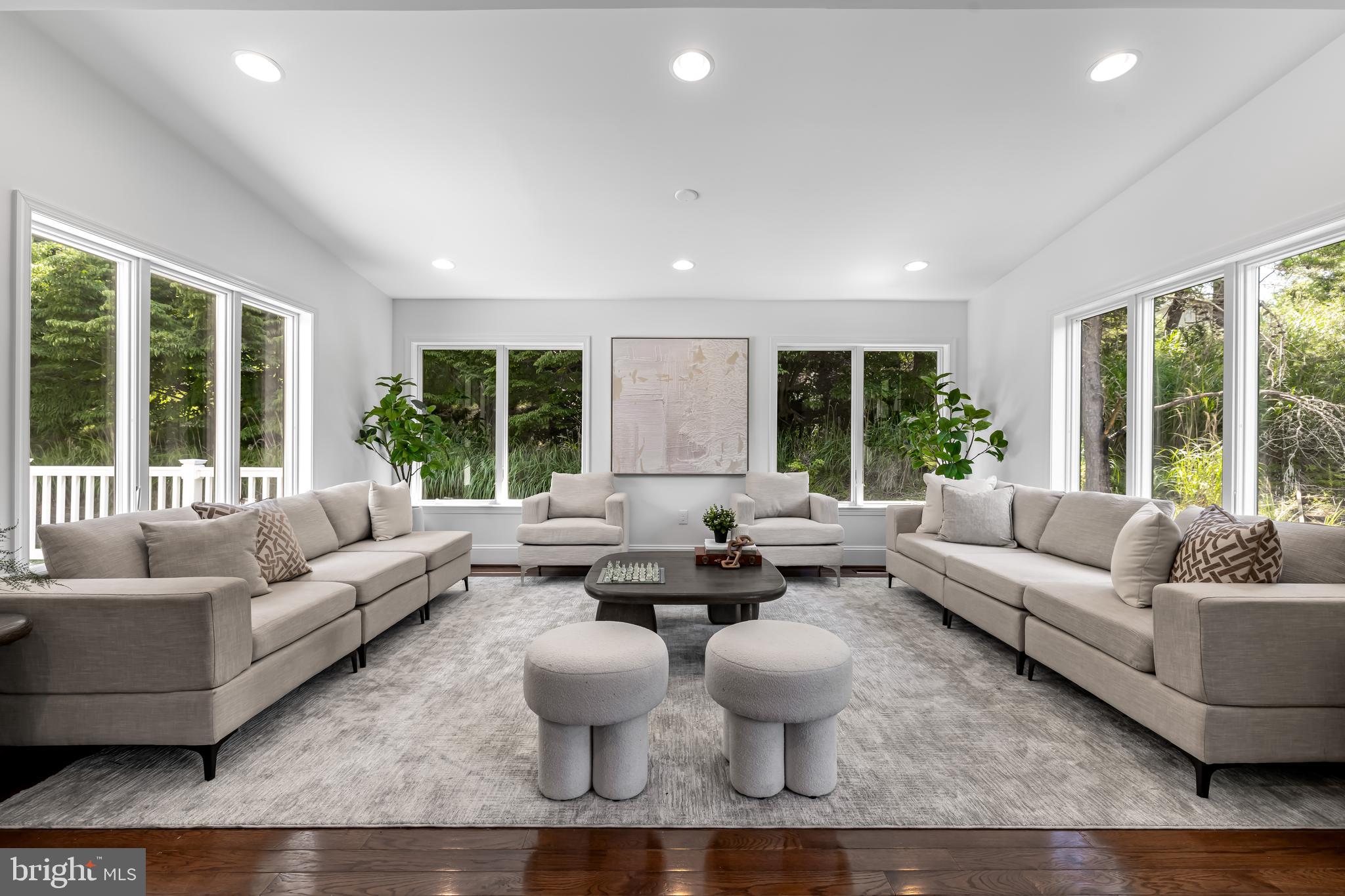 VALLEY HEIGHTS - Residential