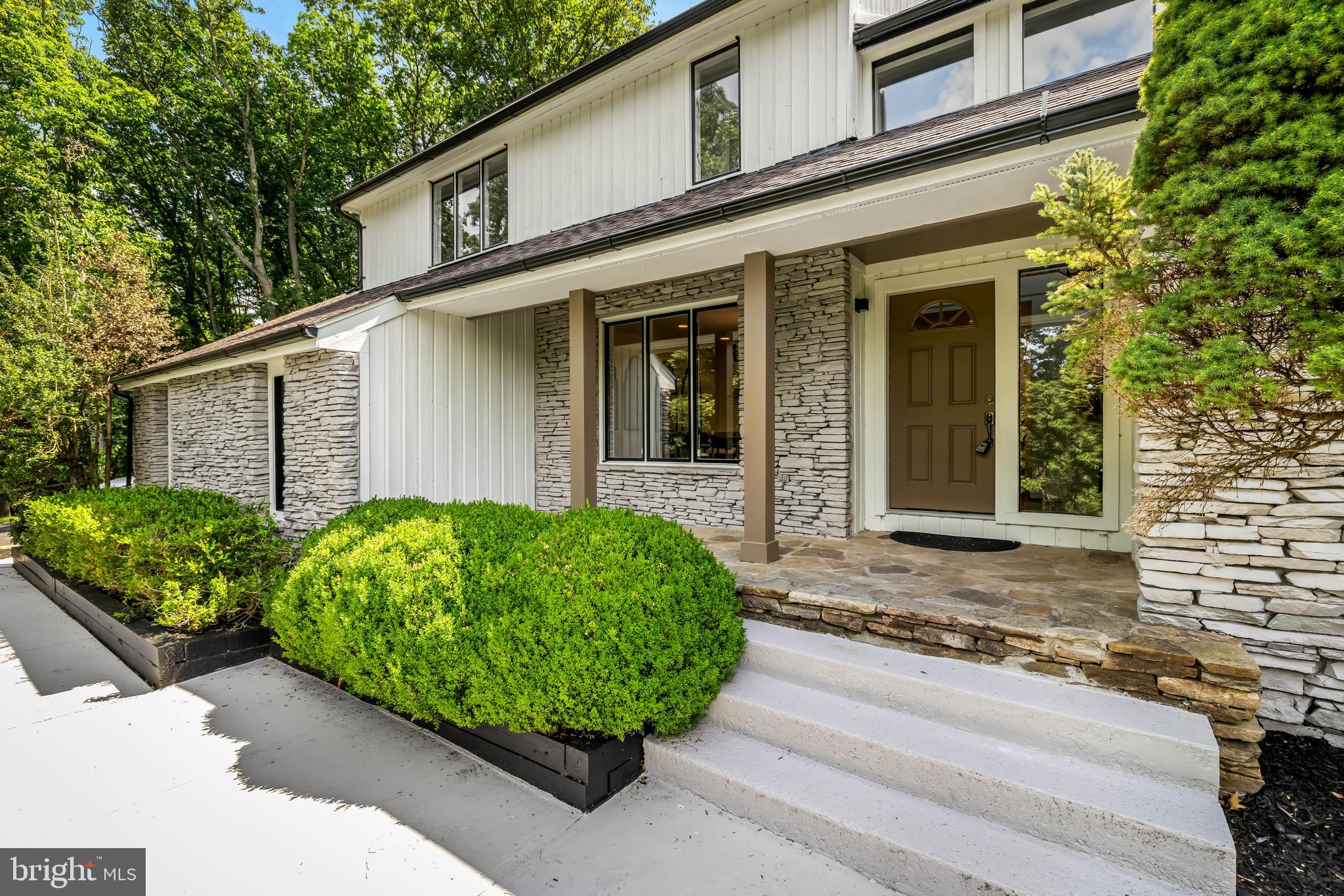 VALLEY HEIGHTS - Residential
