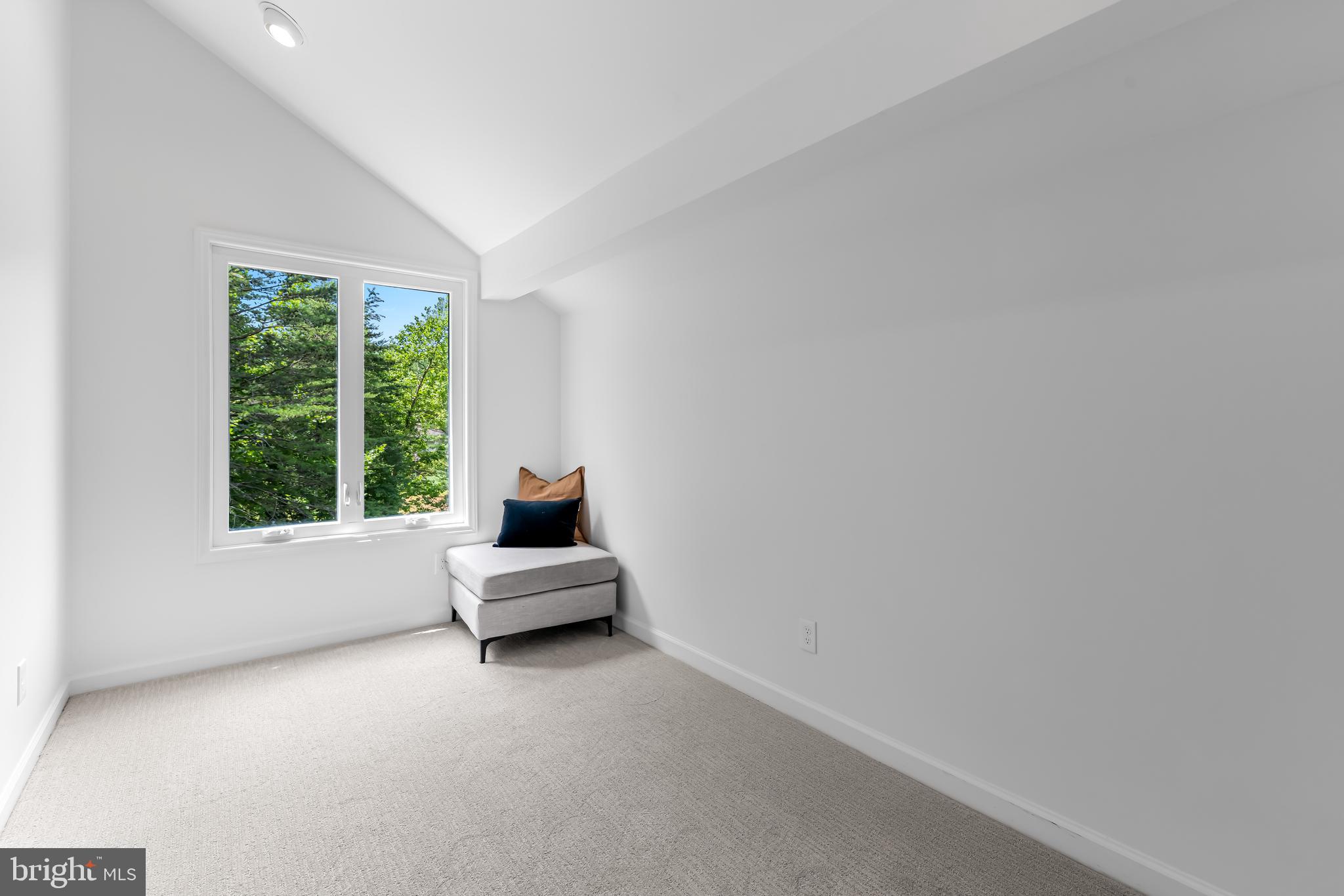 VALLEY HEIGHTS - Residential