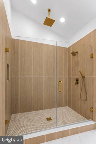 VALLEY HEIGHTS - Residential