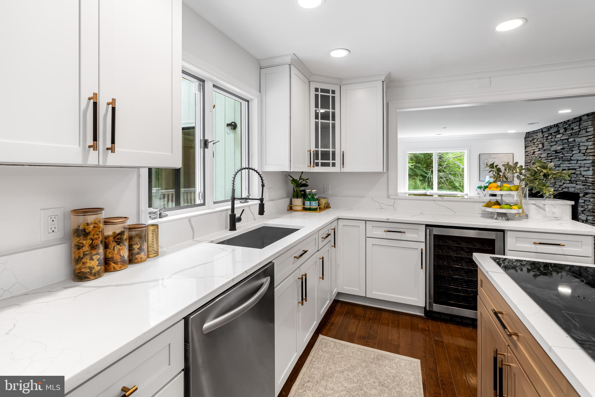 VALLEY HEIGHTS - Residential