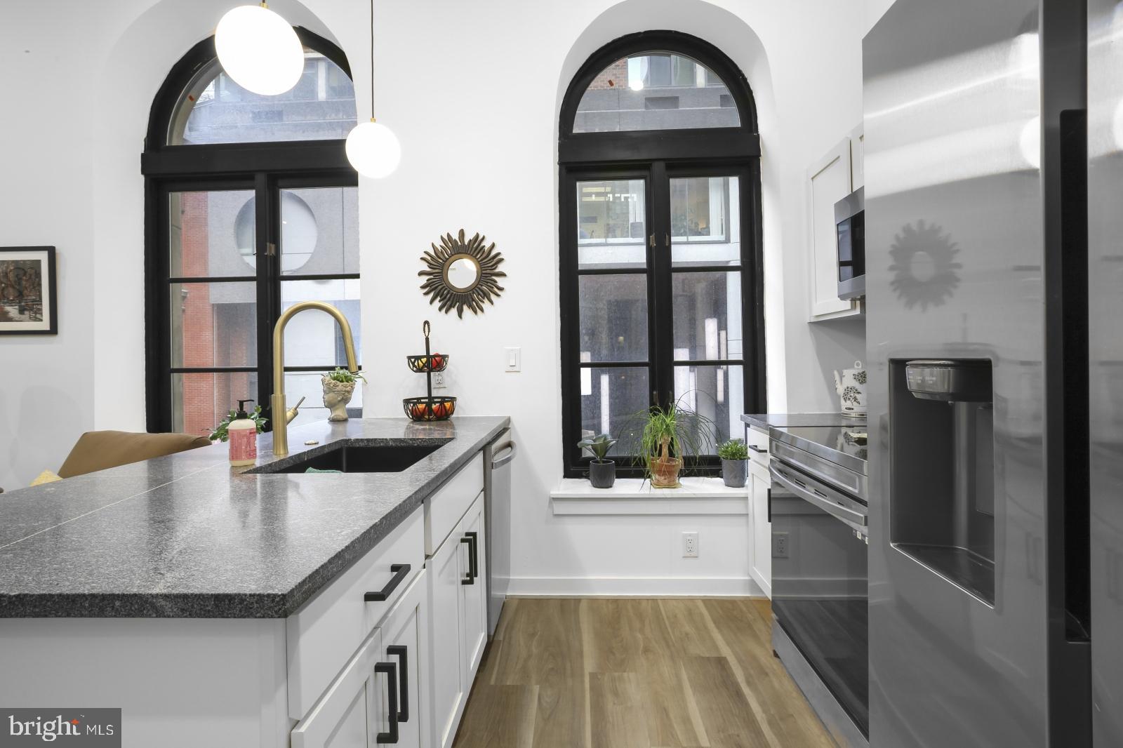 CENTER CITY - Residential Lease