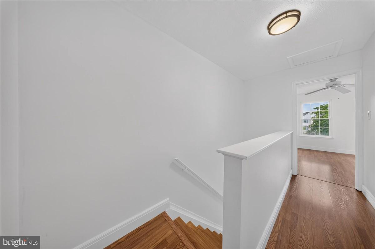 GOVERNORS SQUARE - Residential