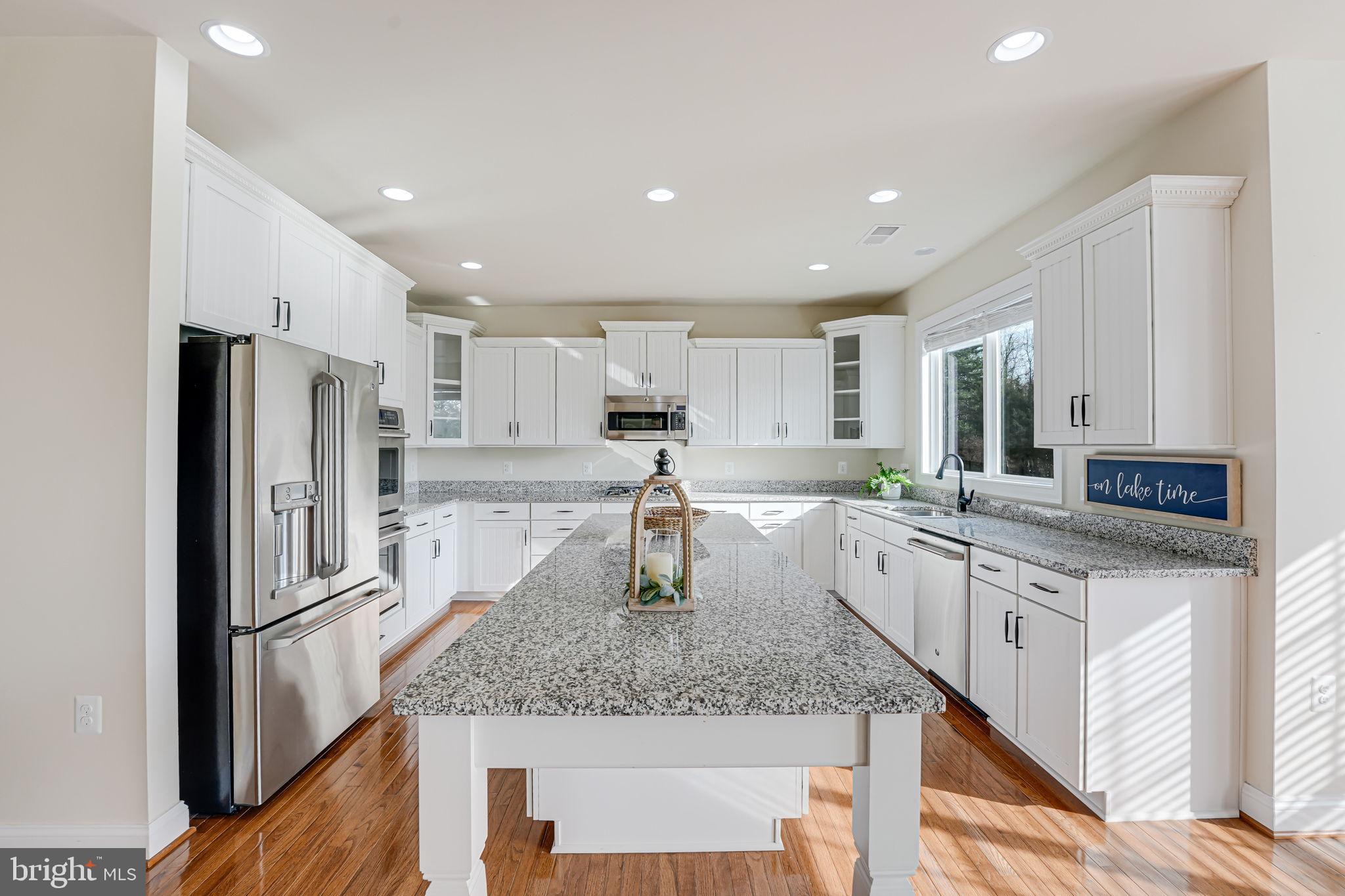 FAWN LAKE - Residential