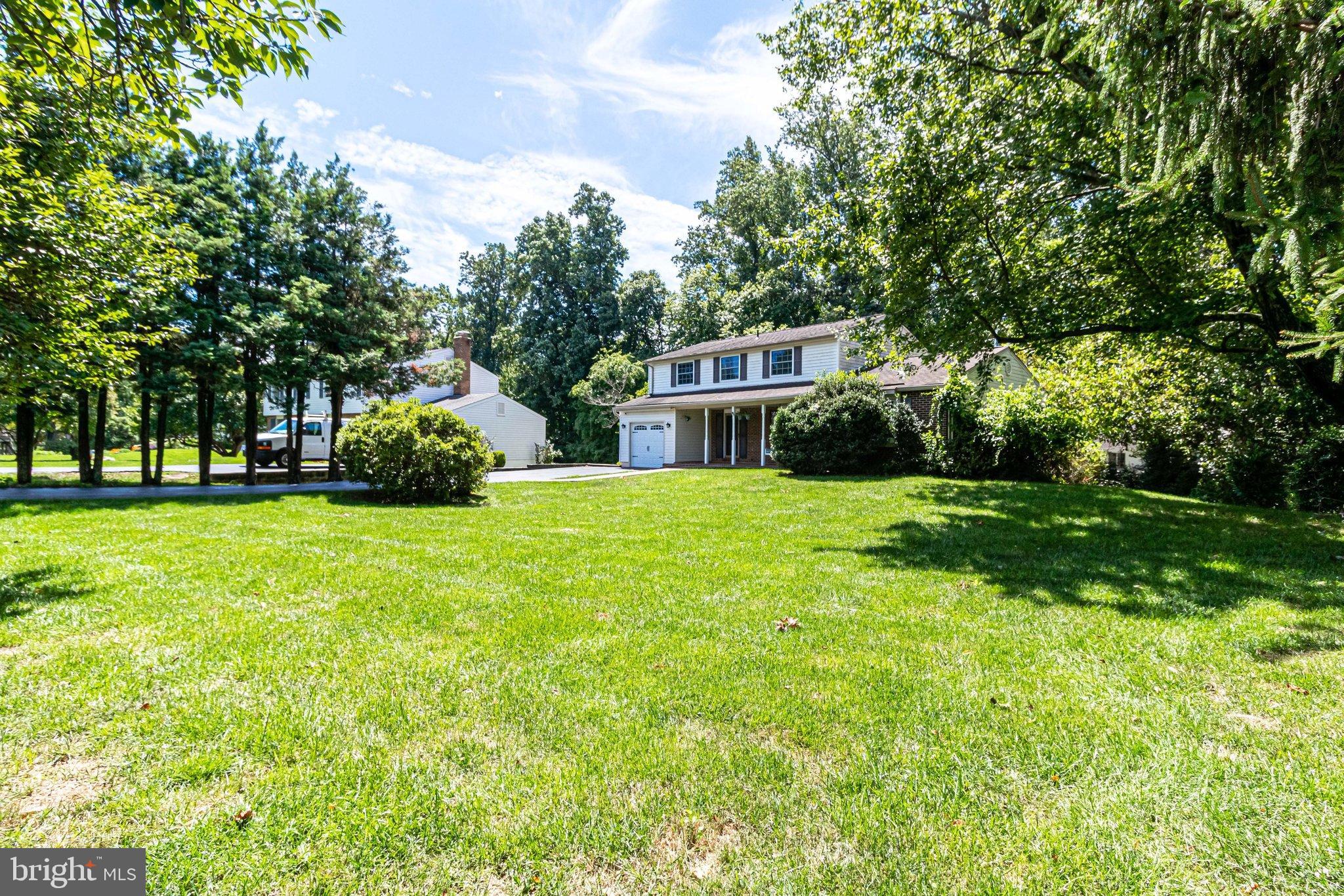 LEXINGTON ESTATES - Residential