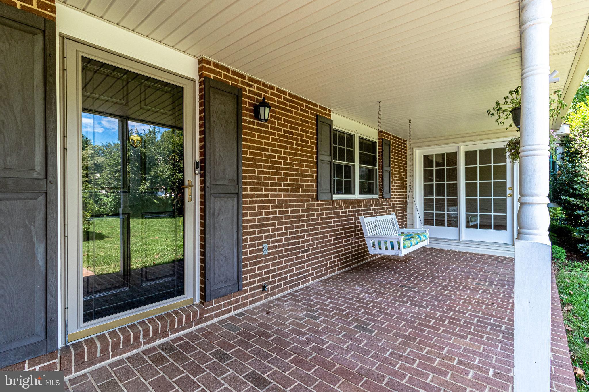 LEXINGTON ESTATES - Residential