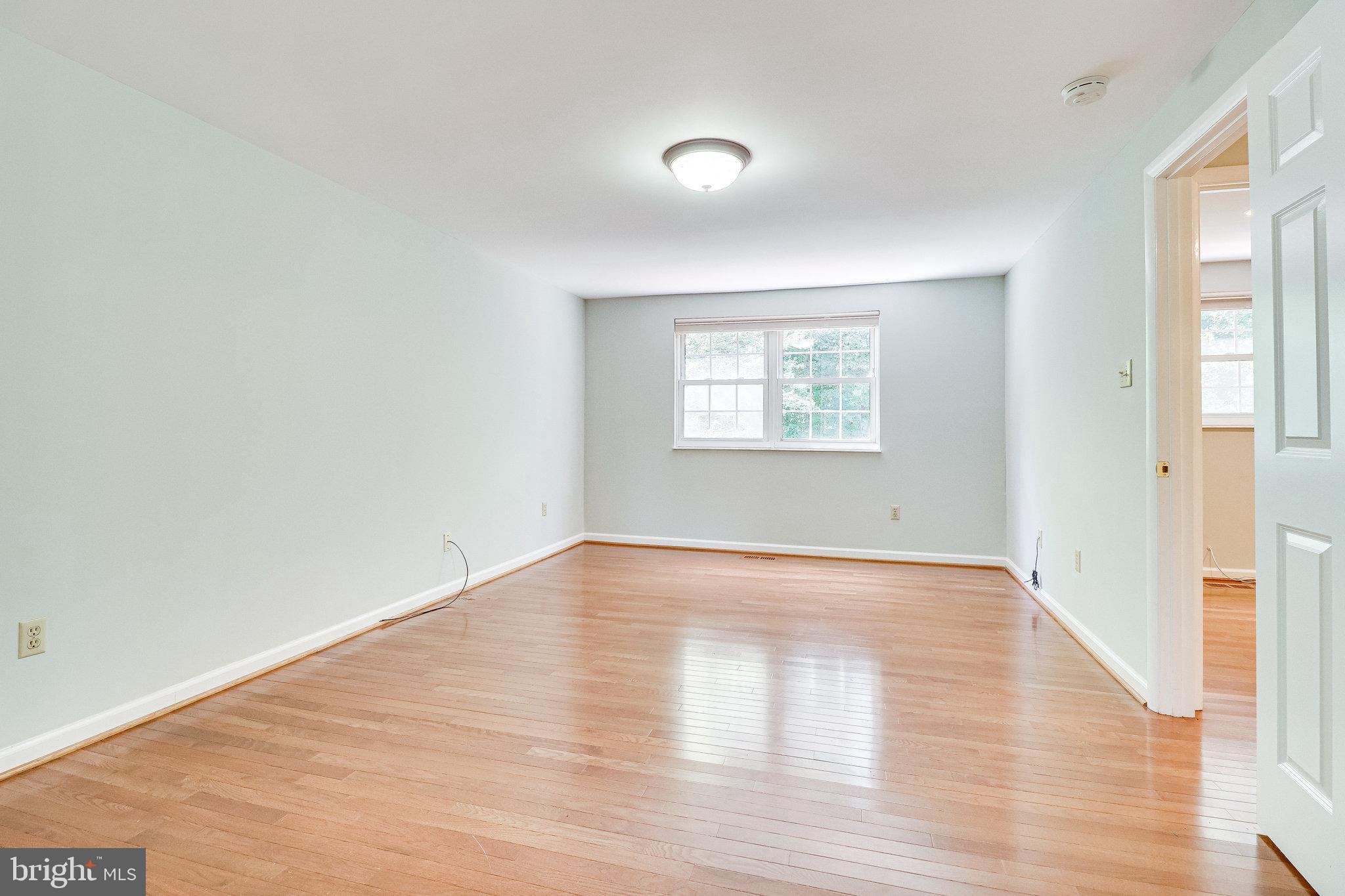 LEXINGTON ESTATES - Residential