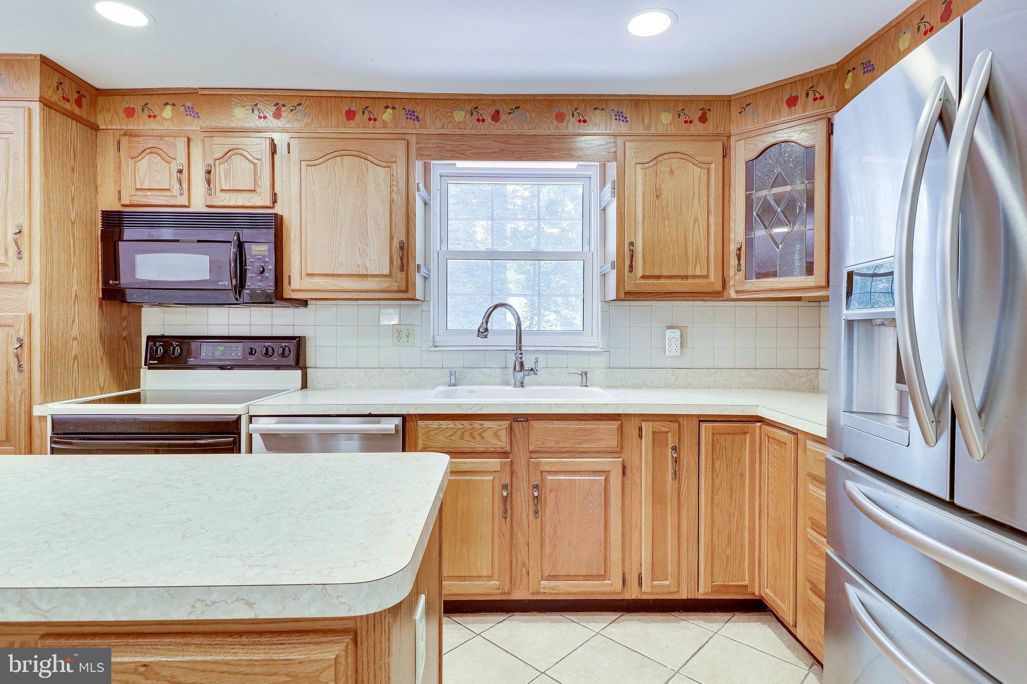 LEXINGTON ESTATES - Residential