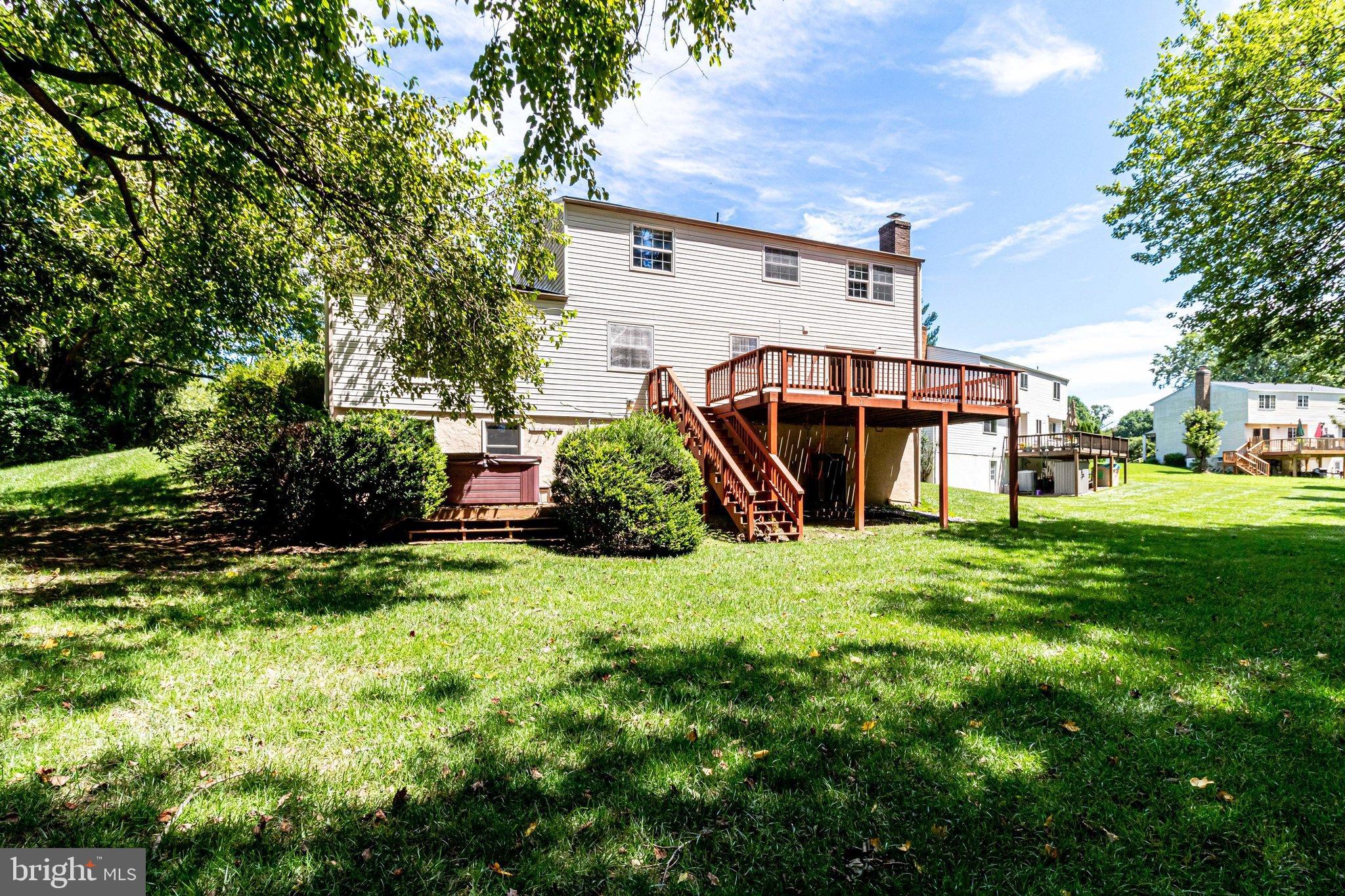 LEXINGTON ESTATES - Residential