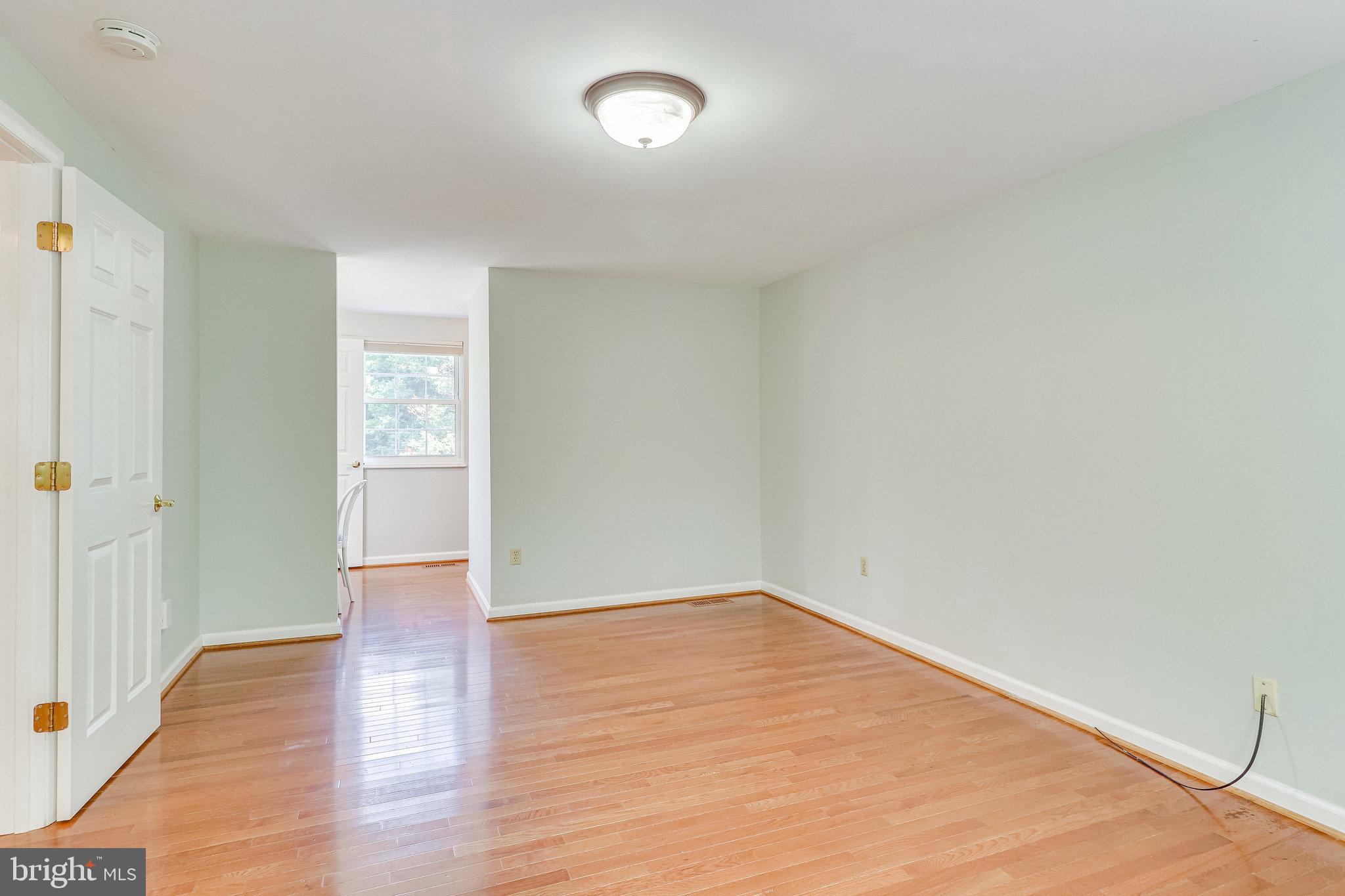 LEXINGTON ESTATES - Residential