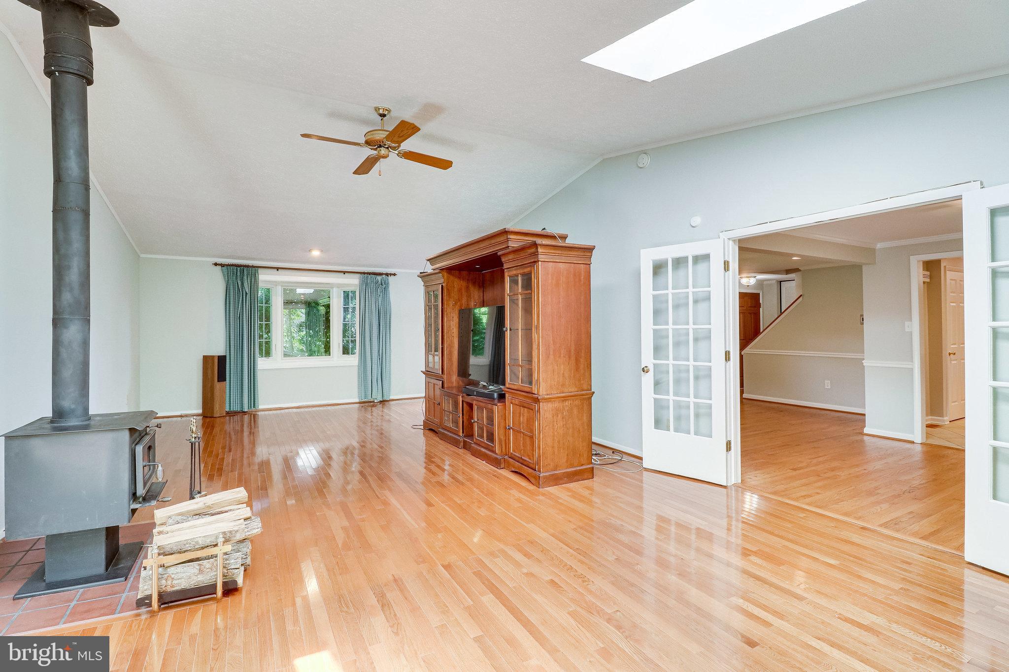 LEXINGTON ESTATES - Residential
