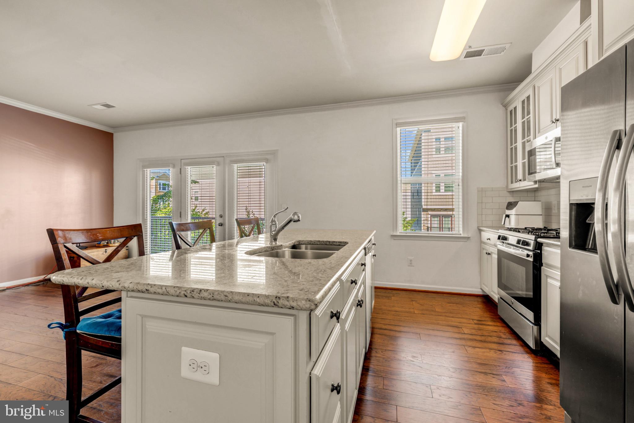 STONE RIDGE - Residential
