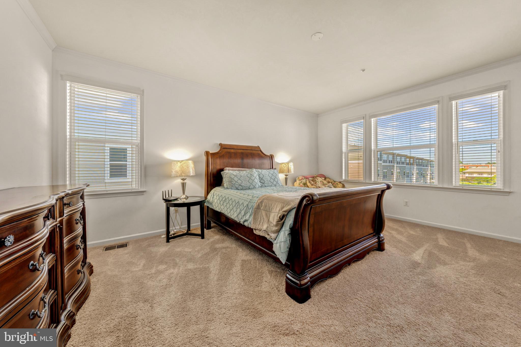 STONE RIDGE - Residential