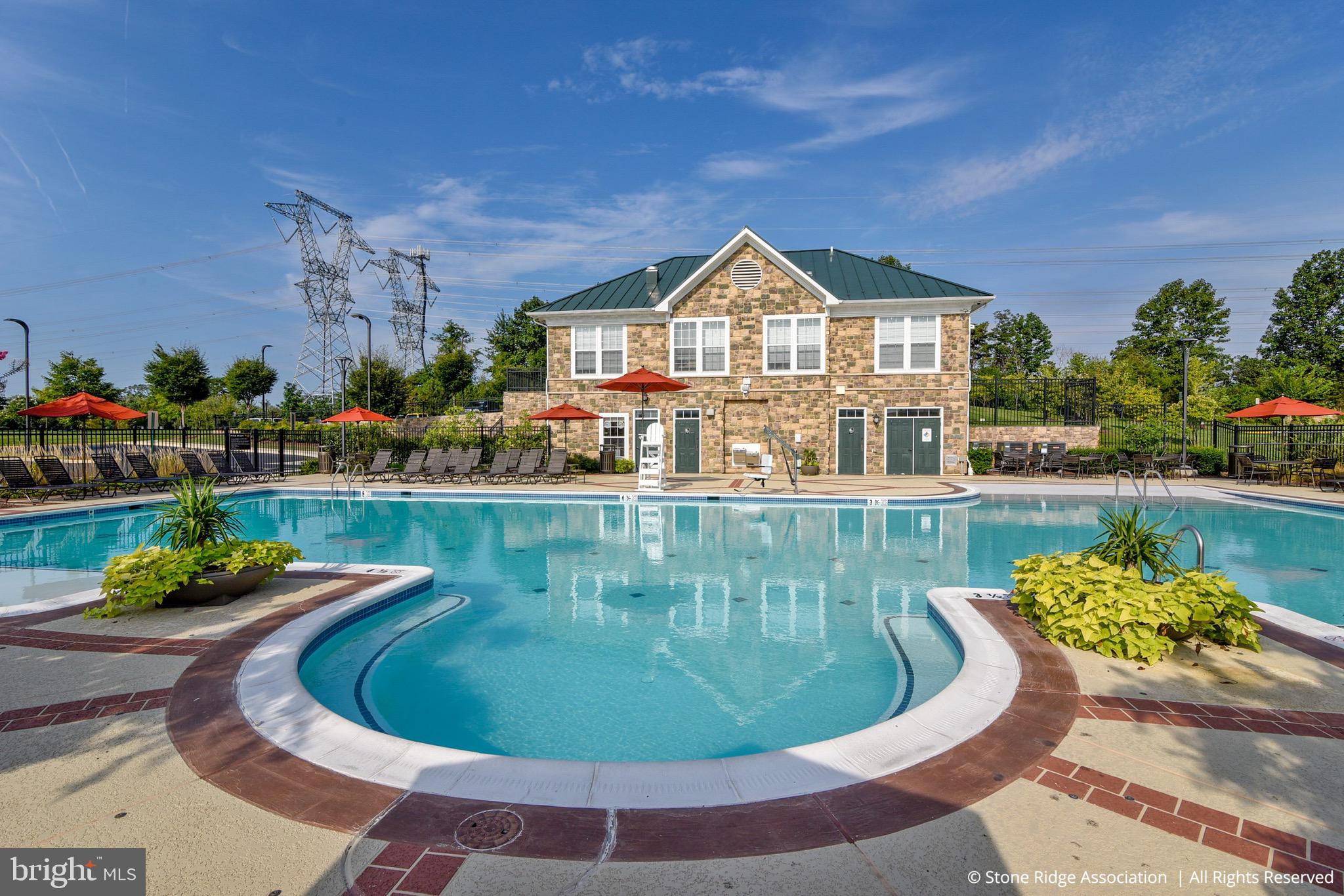 STONE RIDGE - Residential