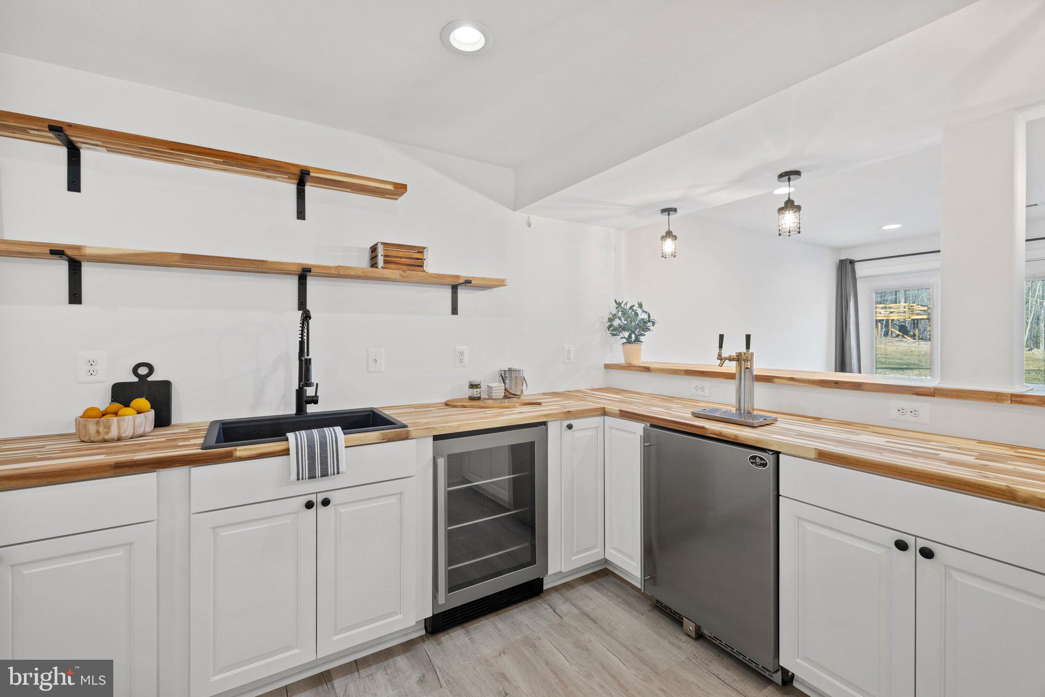 SHEPPERDS GROVE - Residential
