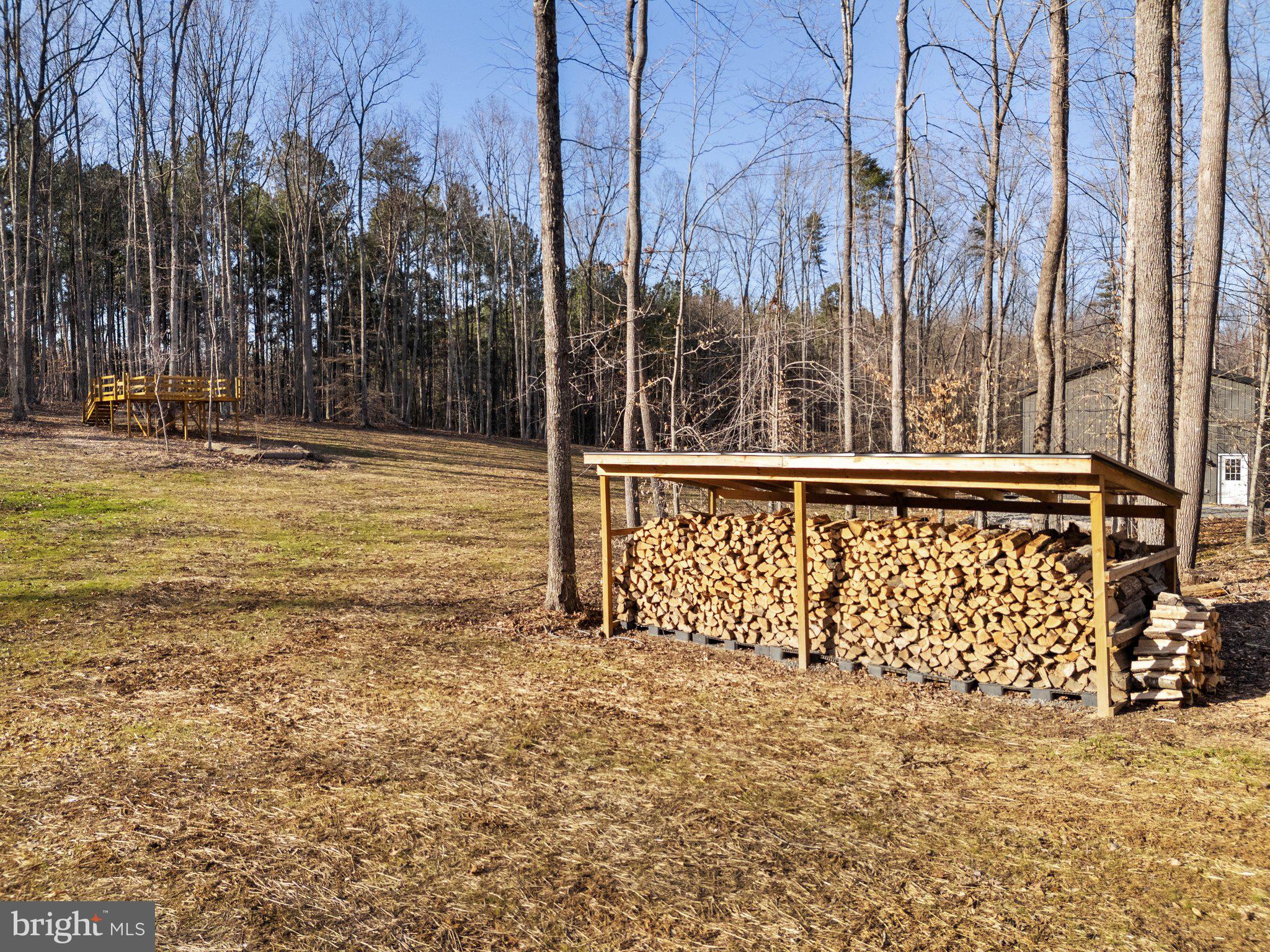 SHEPPERDS GROVE - Residential