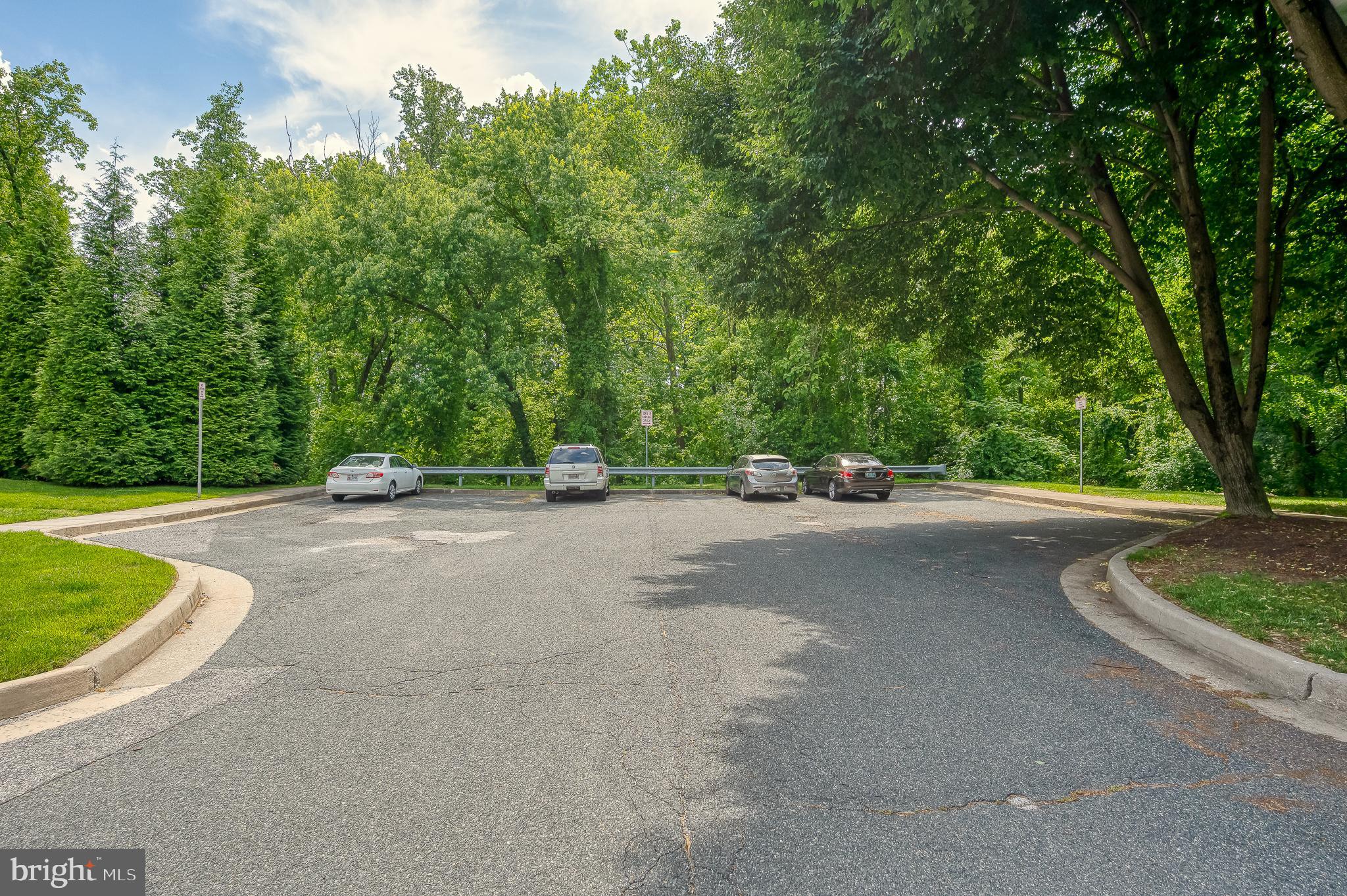 VALLEY BROOK - Residential