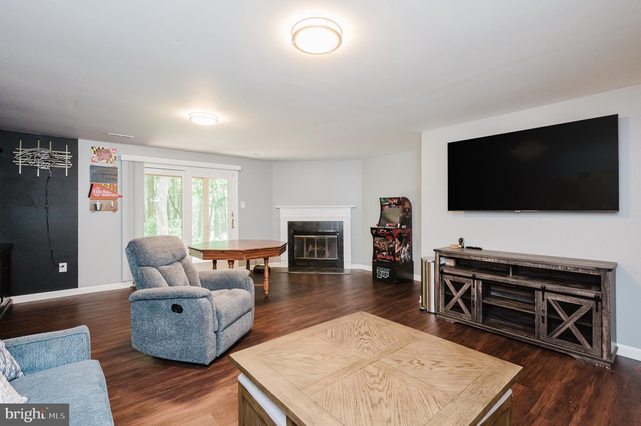 VALLEY BROOK - Residential