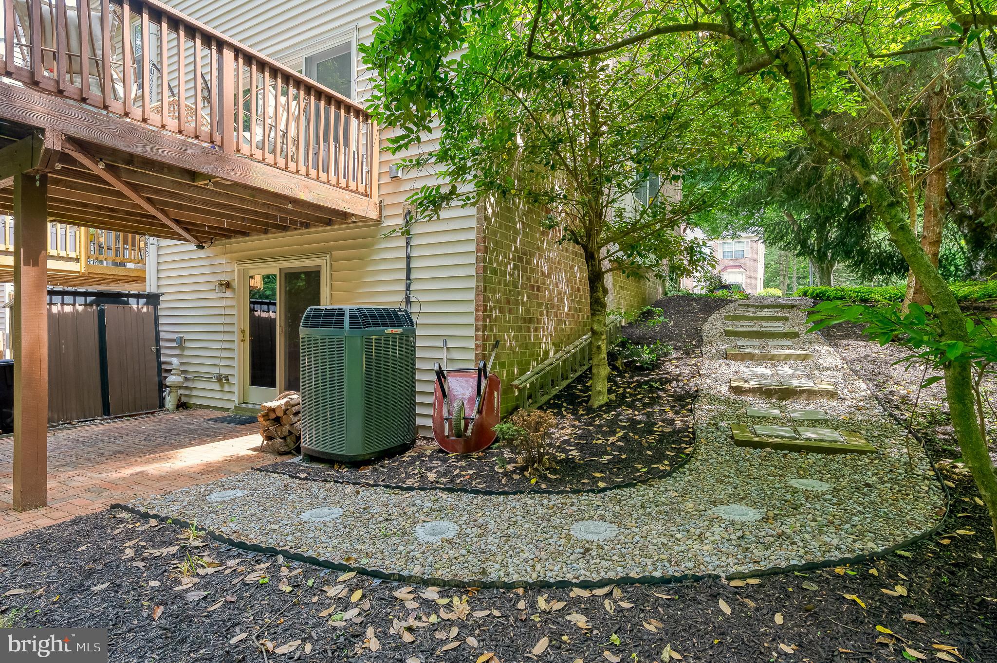 VALLEY BROOK - Residential