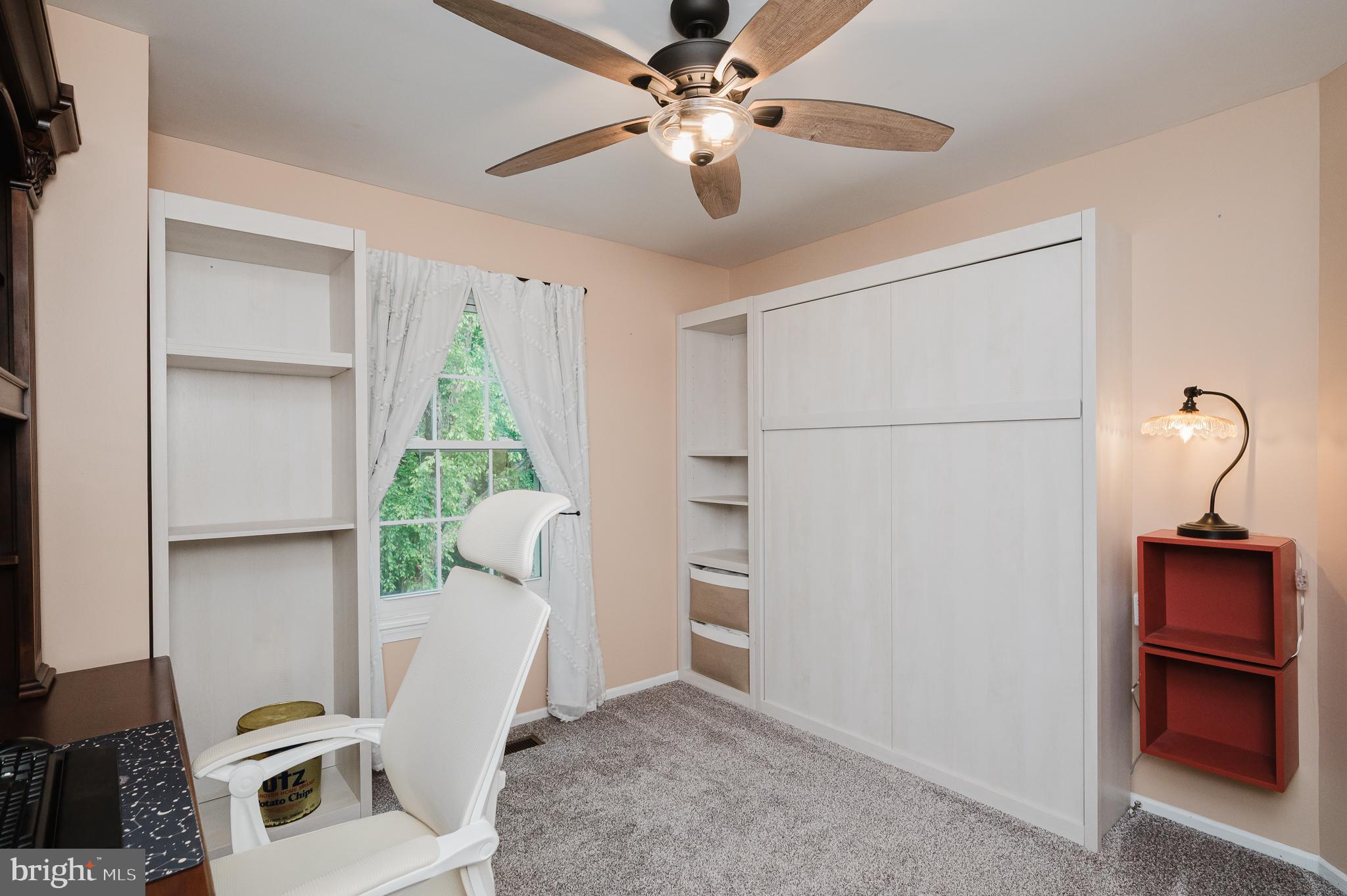 VALLEY BROOK - Residential