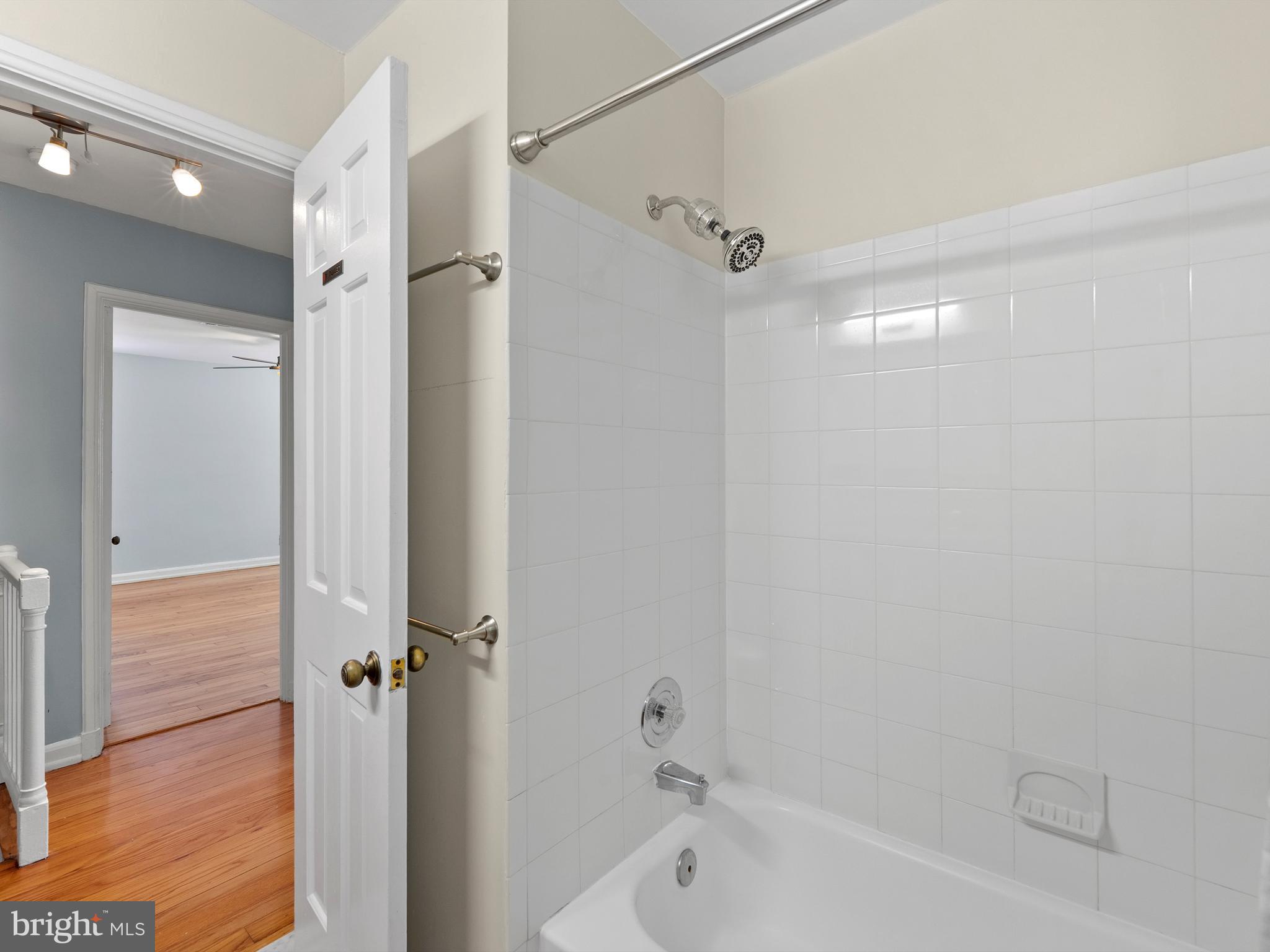 FAIRLINGTON - Residential Lease