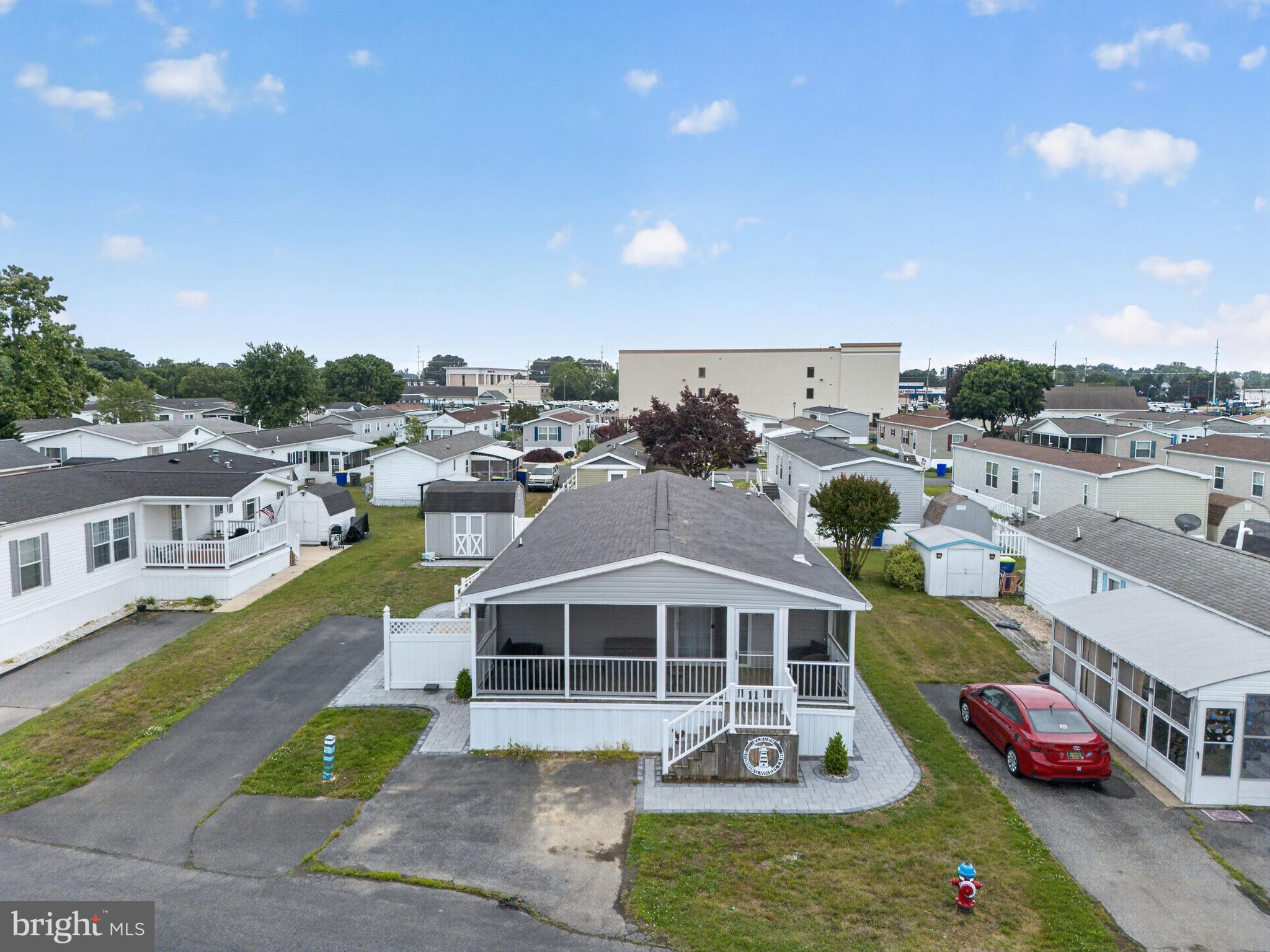 COLONIAL EAST MHP - Residential