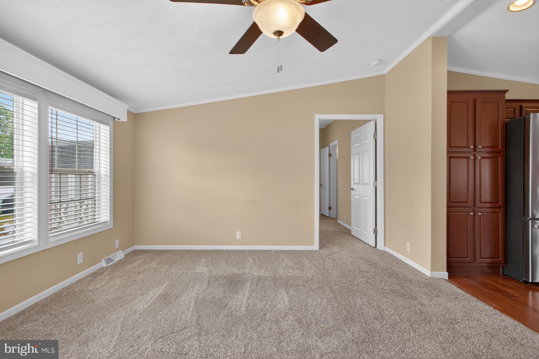 COLONIAL EAST MHP - Residential