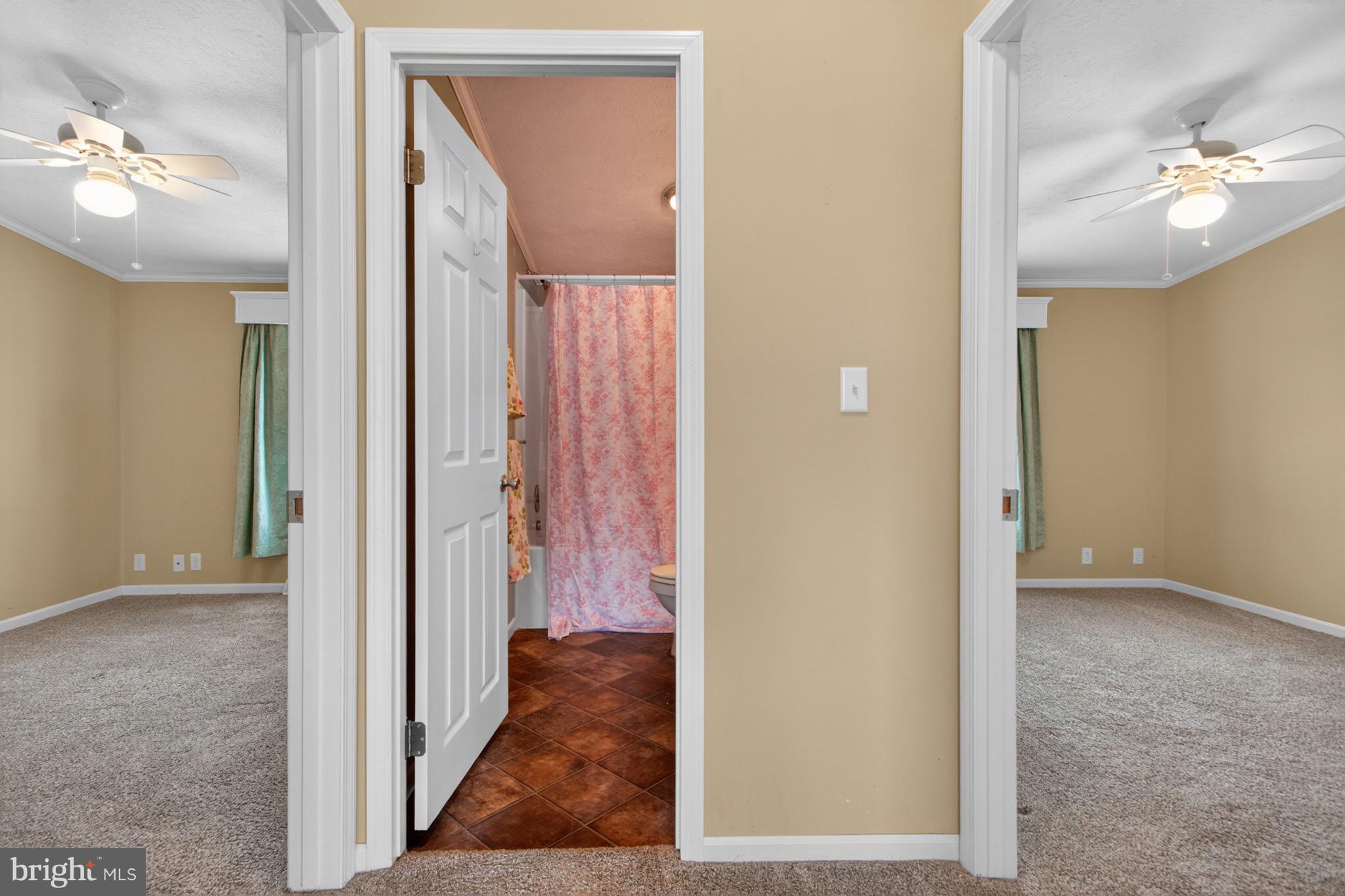 COLONIAL EAST MHP - Residential