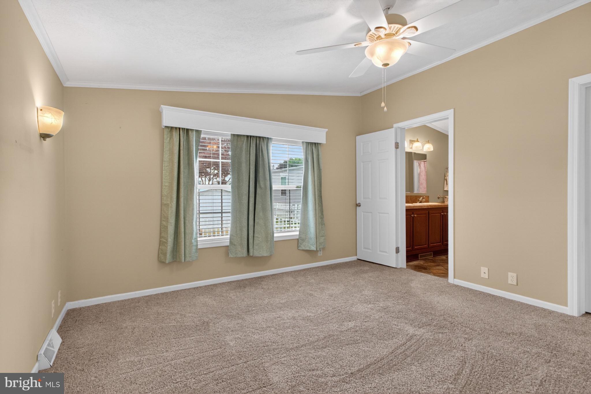 COLONIAL EAST MHP - Residential