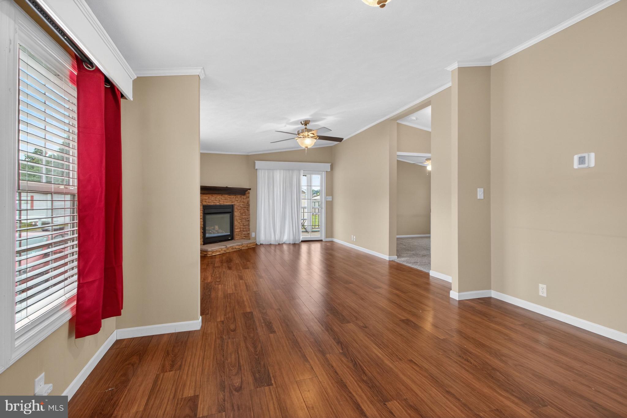 COLONIAL EAST MHP - Residential