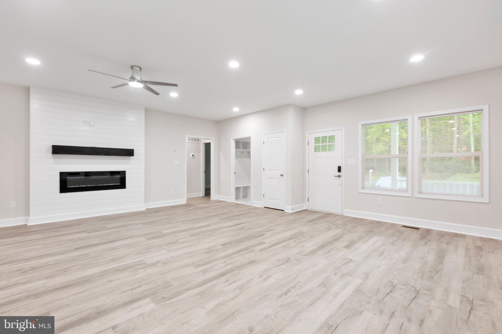 PLACID BAY ESTATES - Residential