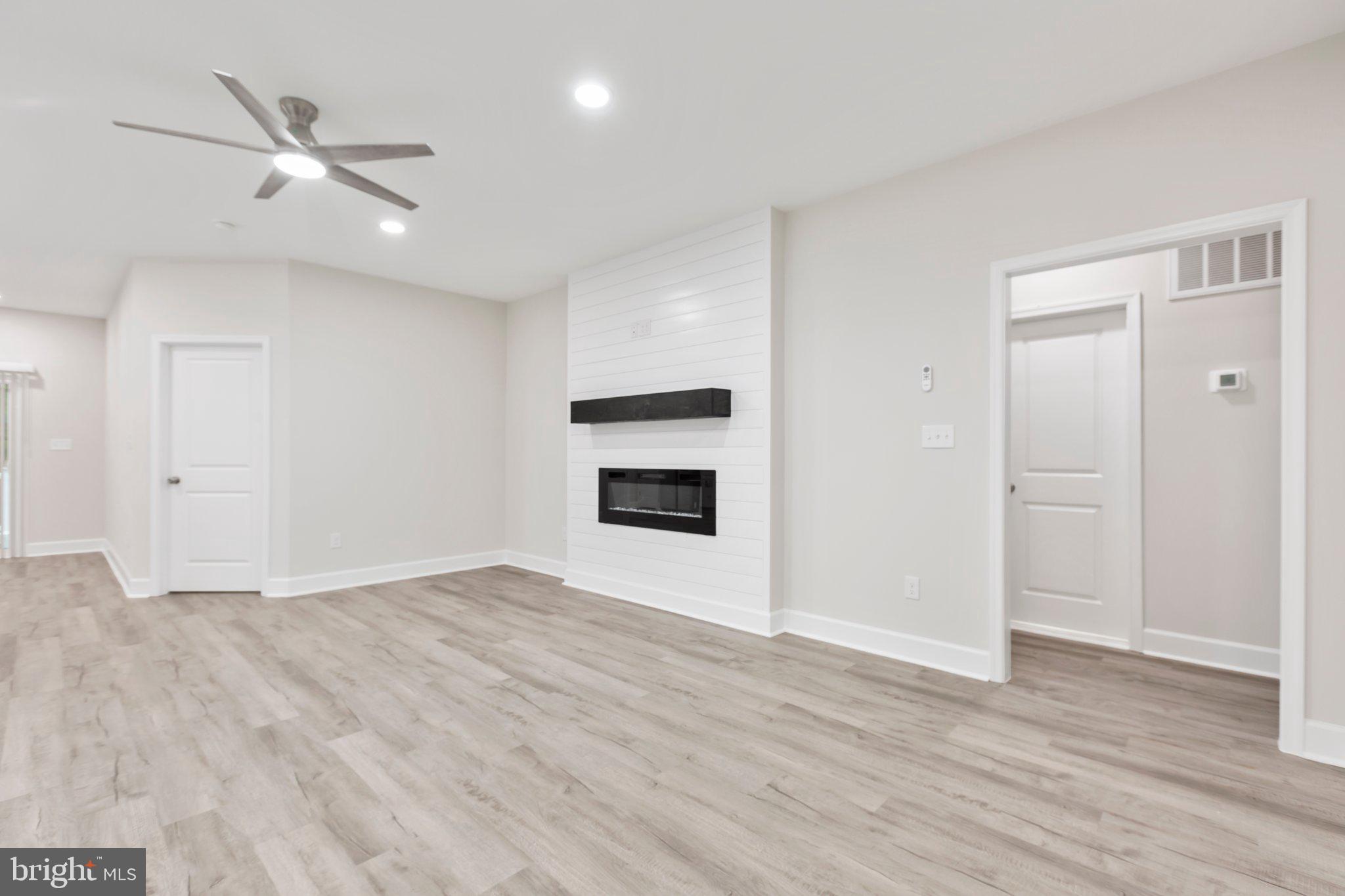 PLACID BAY ESTATES - Residential