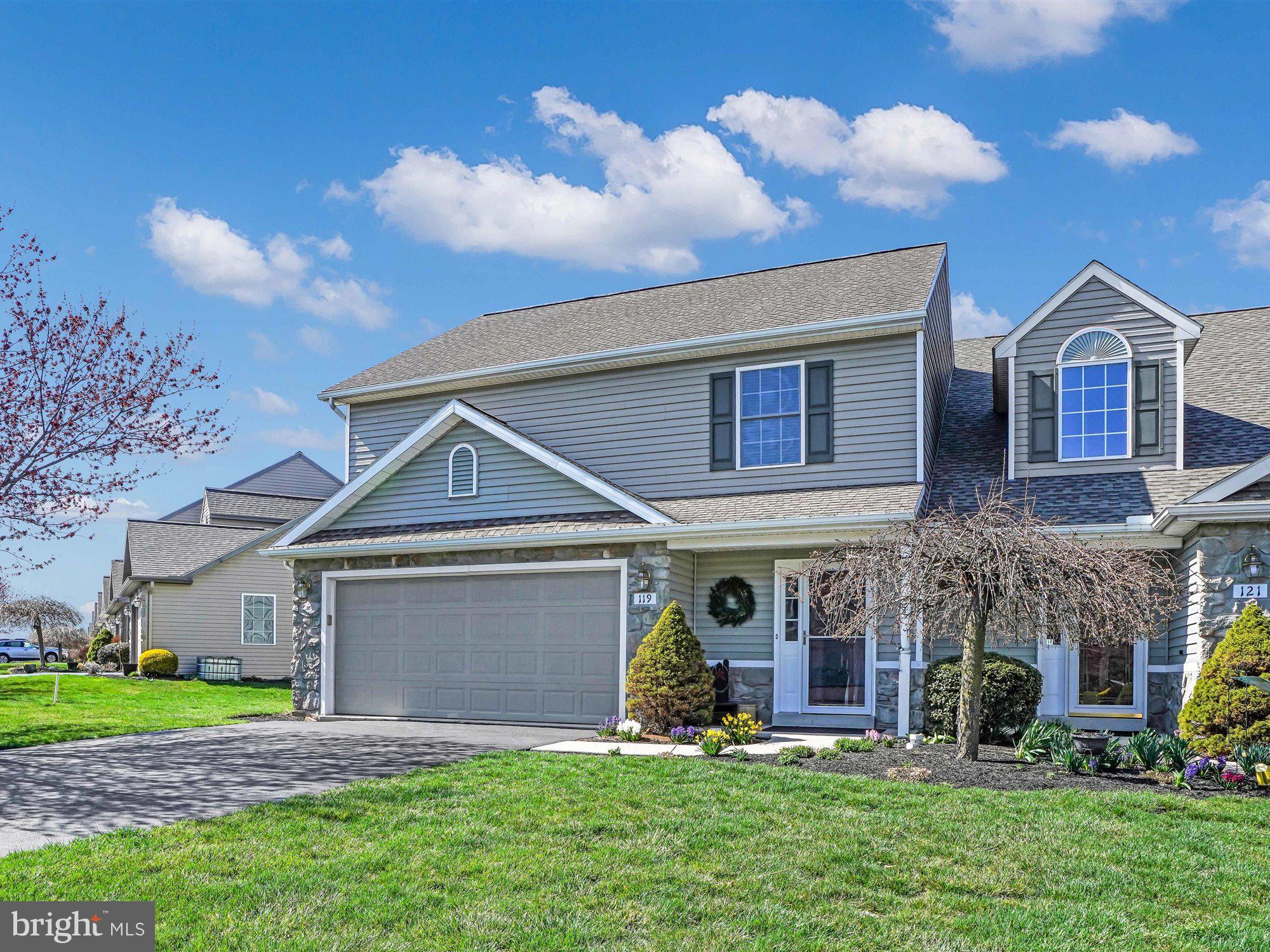 THE LAKES AT DONEGAL SPRINGS - Residential