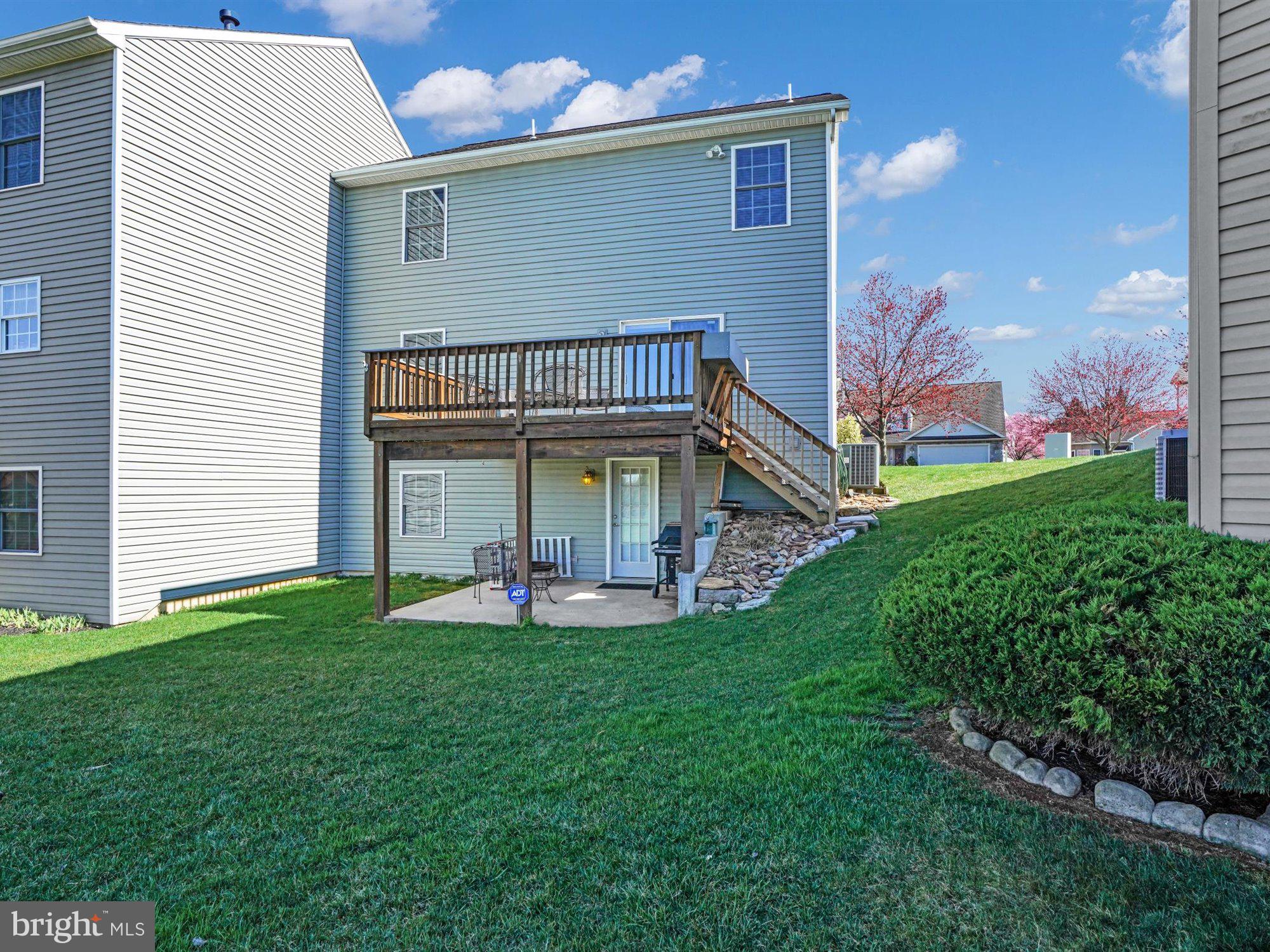 THE LAKES AT DONEGAL SPRINGS - Residential