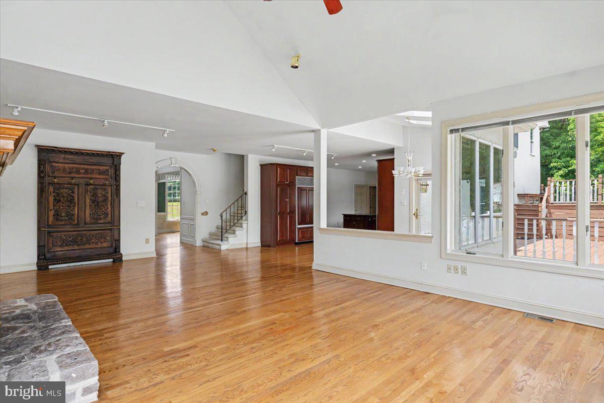 BOWMANS TOWER FARM - Residential