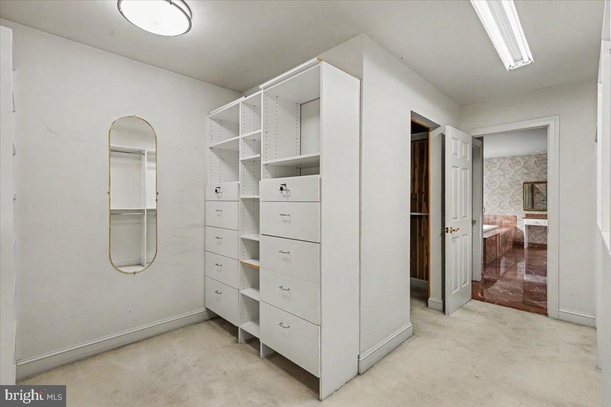 BOWMANS TOWER FARM - Residential