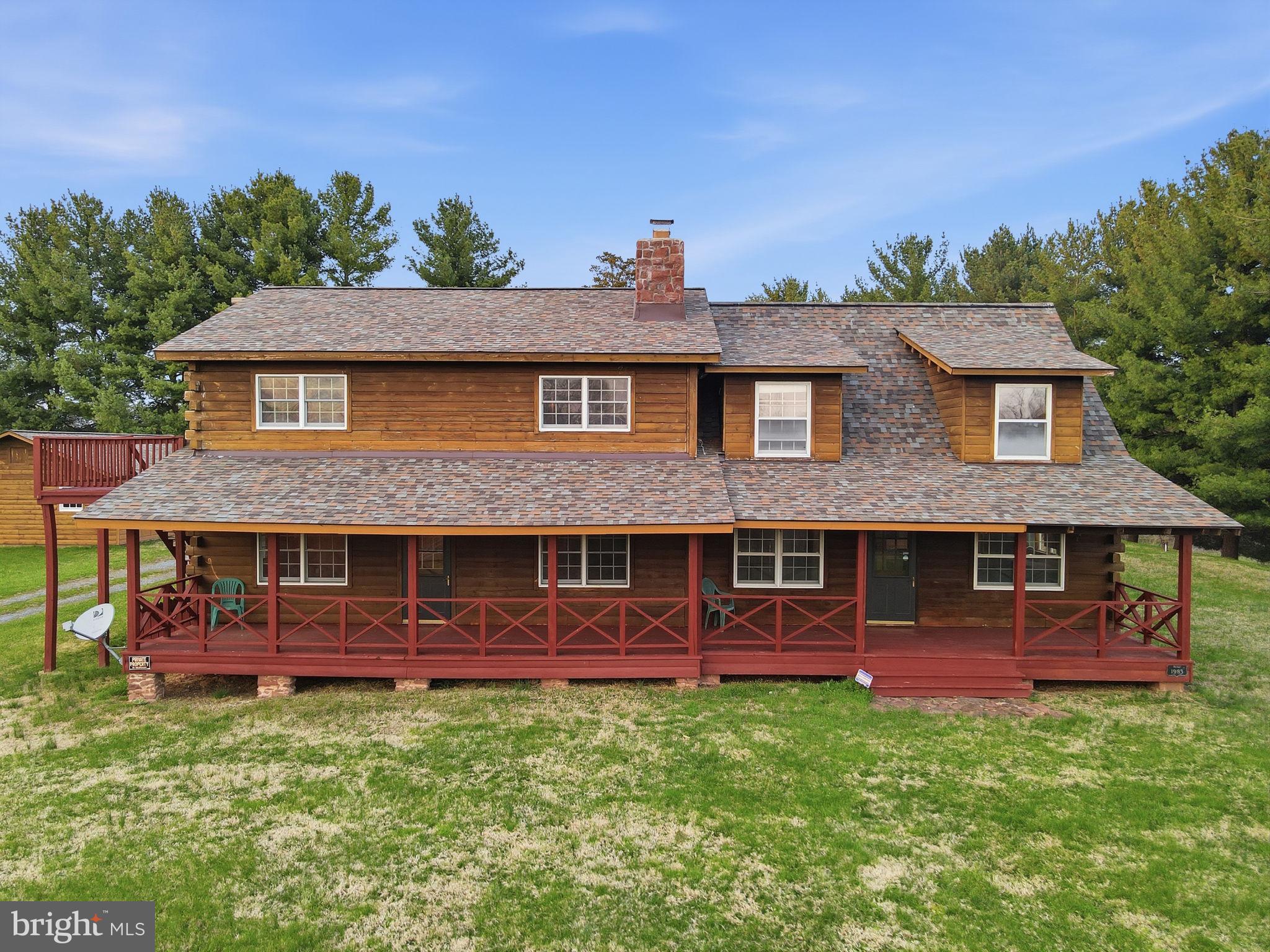 POOLESVILLE OUTSIDE - Farm