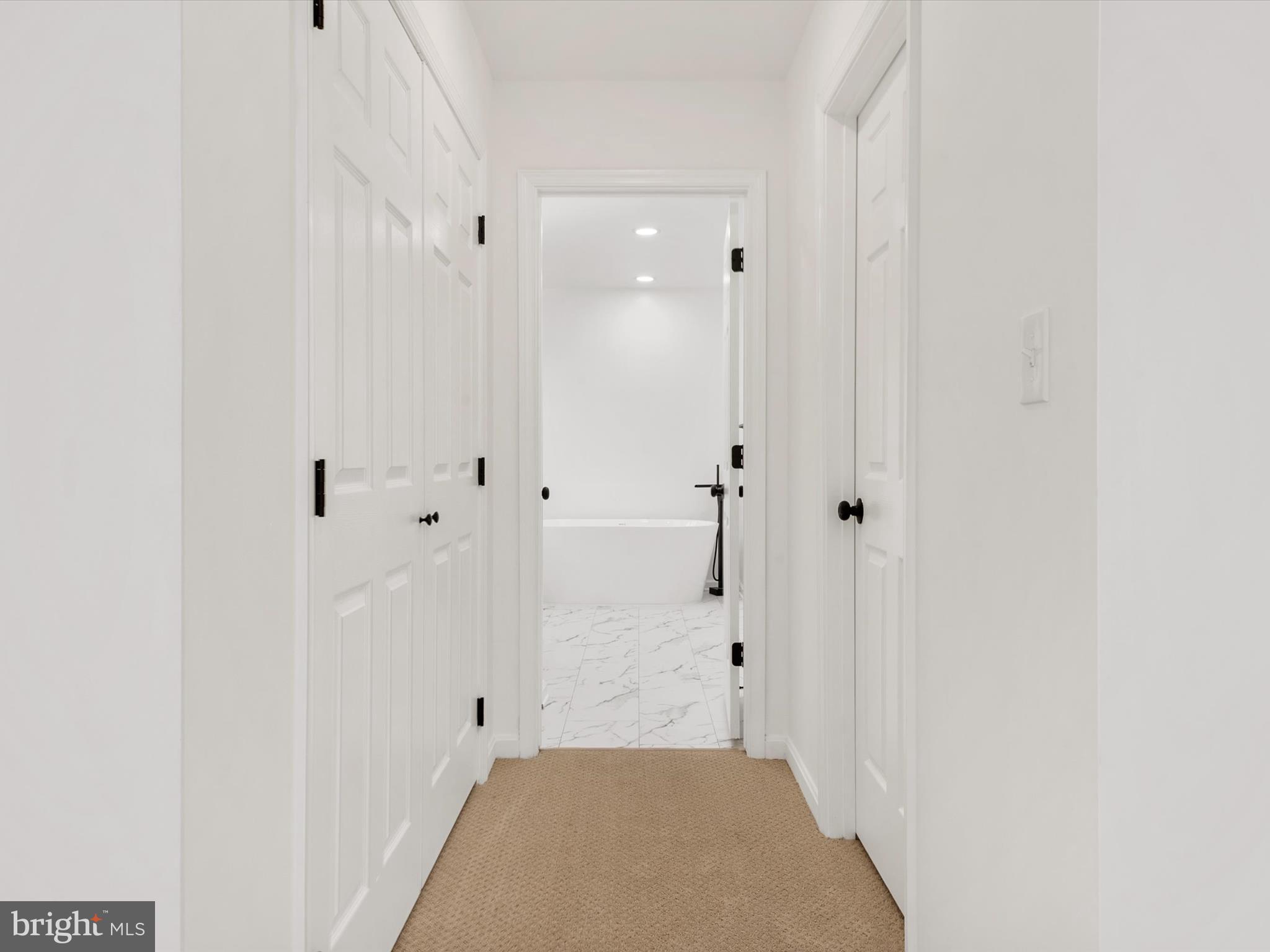 KENSINGTON VIEW - Residential