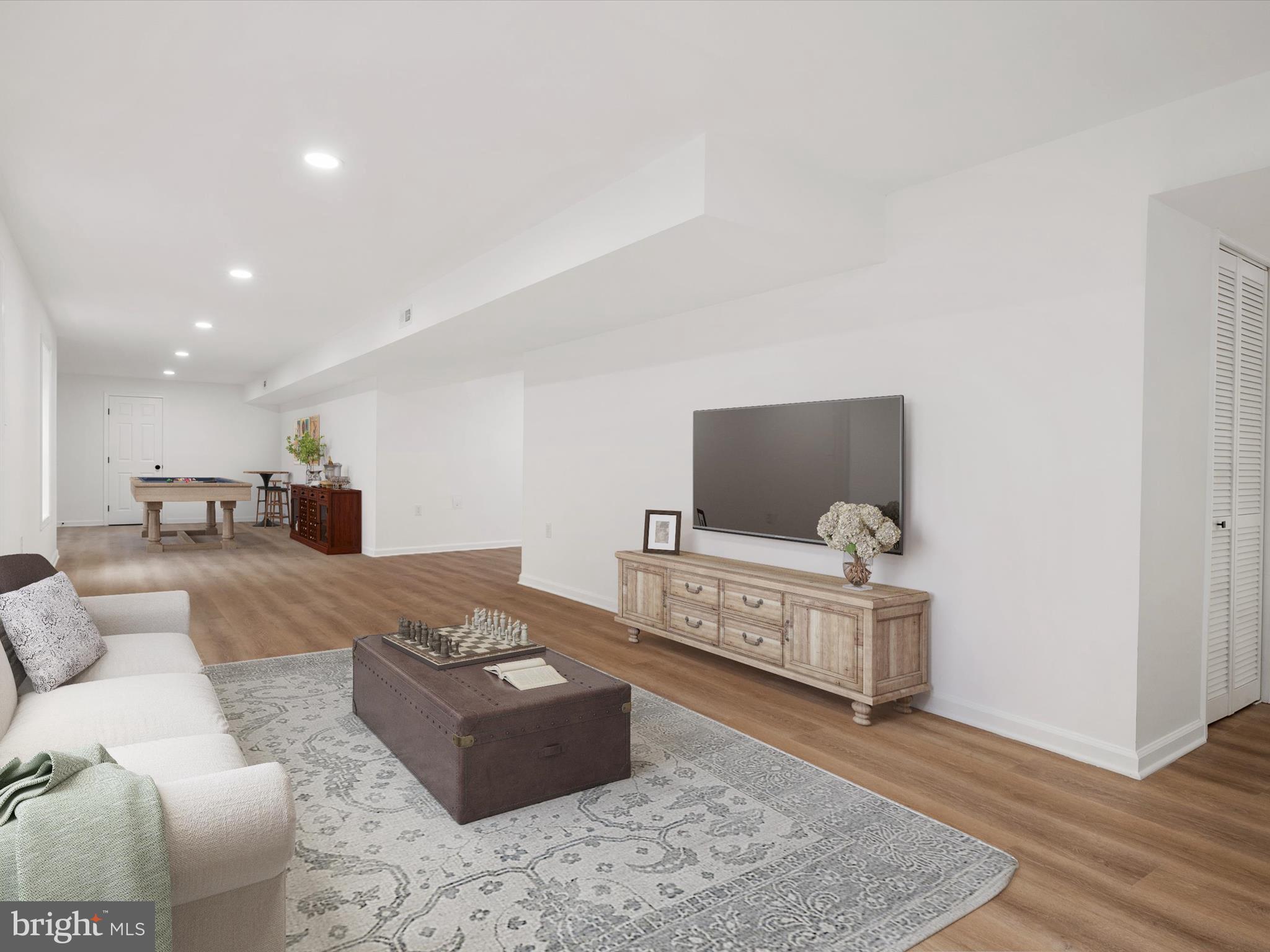 KENSINGTON VIEW - Residential