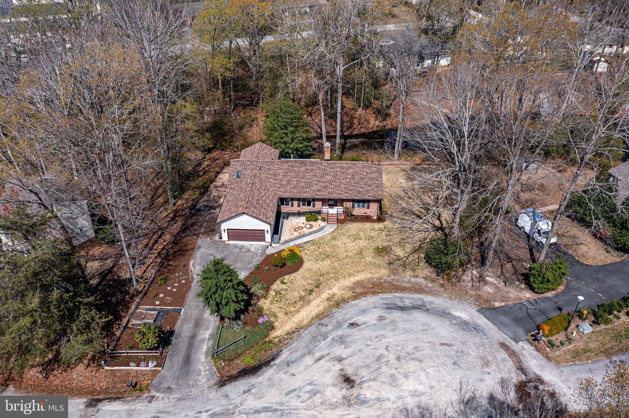 OLD CREEK - Residential