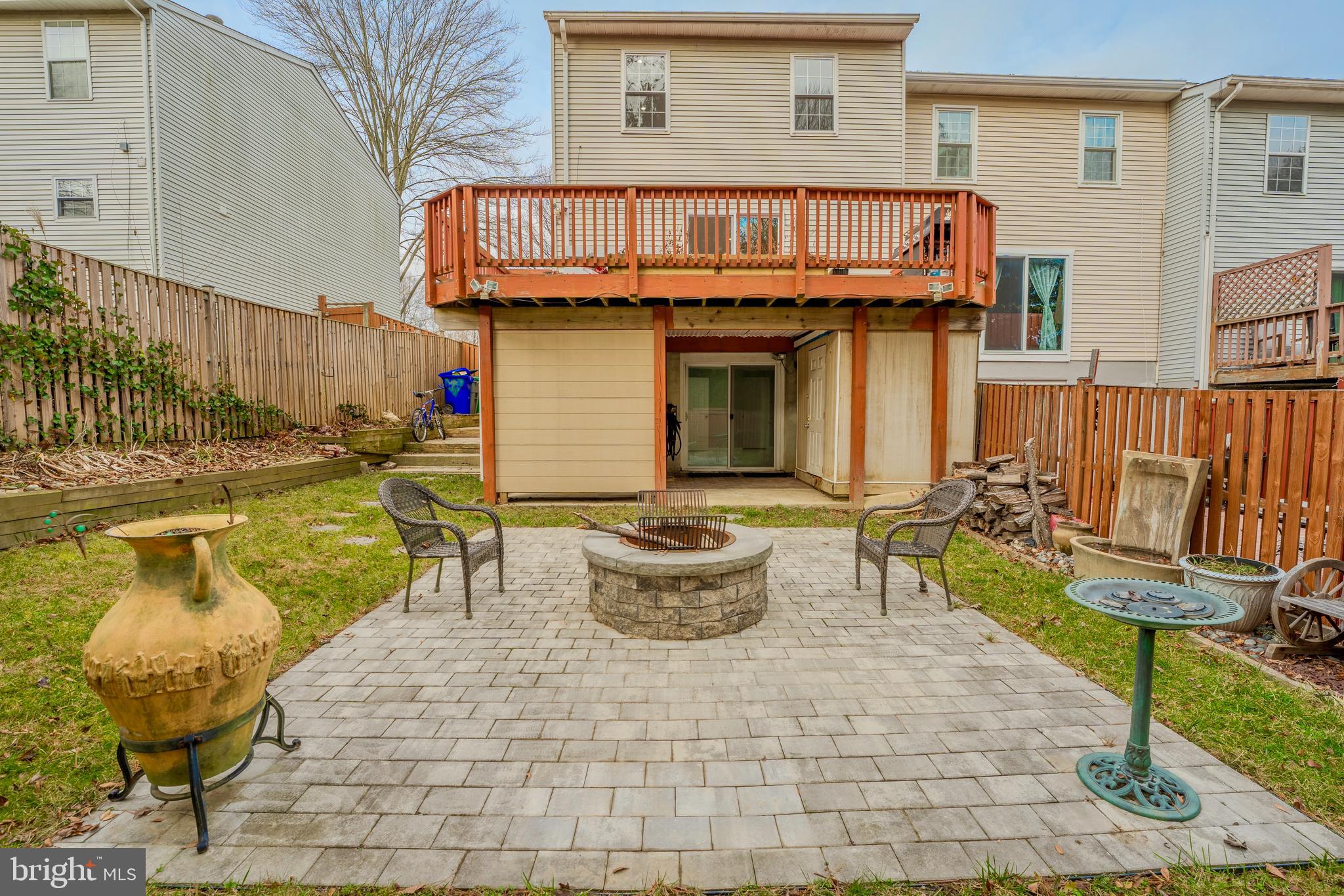 MONTGOMERY MEADOWS - Residential